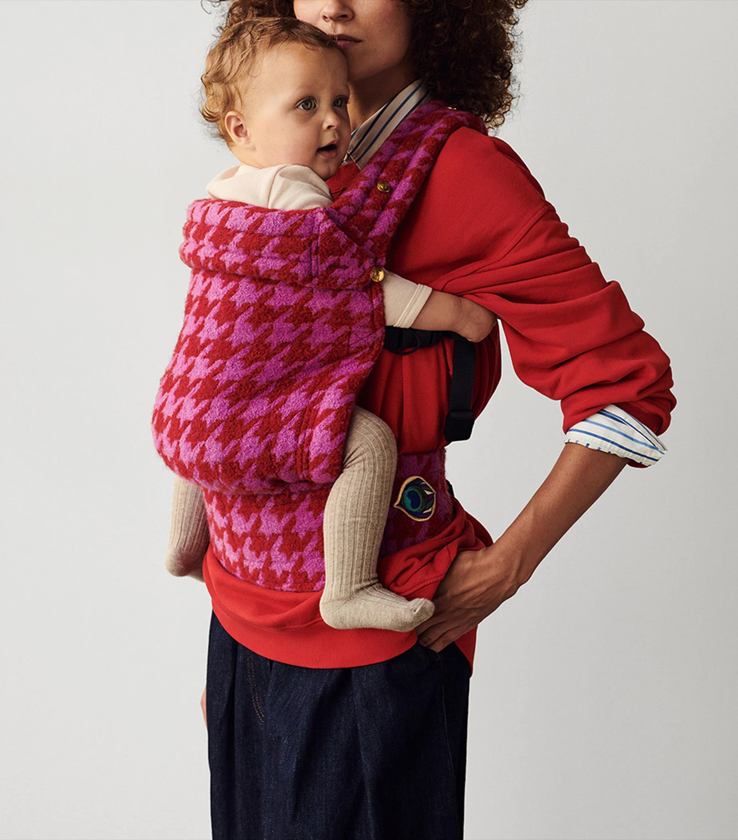 Artipoppe Cashmere-Cotton-Silk Zeitgeist Java Baby Carrier Red Pink Houndstooth Image 6