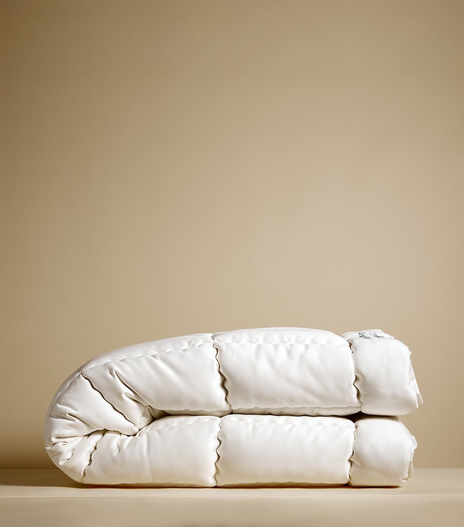 Heaven Supreme Mattress Topper (150cm x 200cm) WHITE Image 1