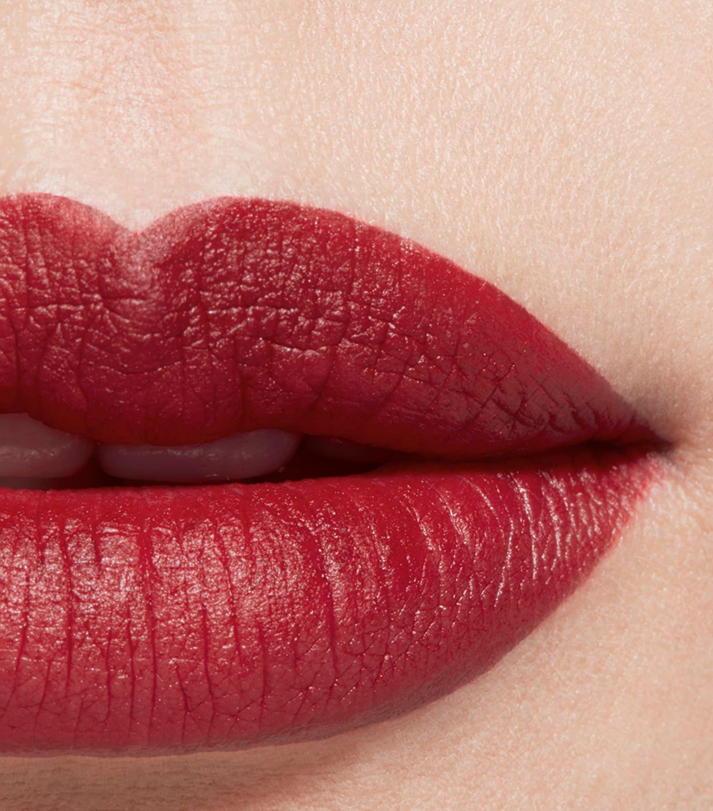 CHANEL ROUGE ALLURE VELVET LIMITED EDITION – Luminous Matte Lip Colour Image 3
