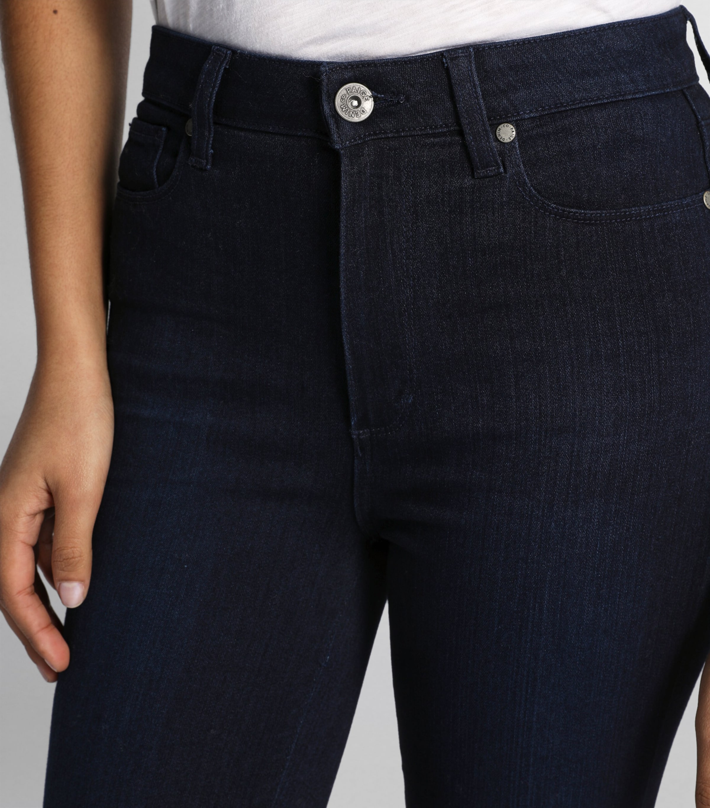 Margot Crop Jean LANA Image 6