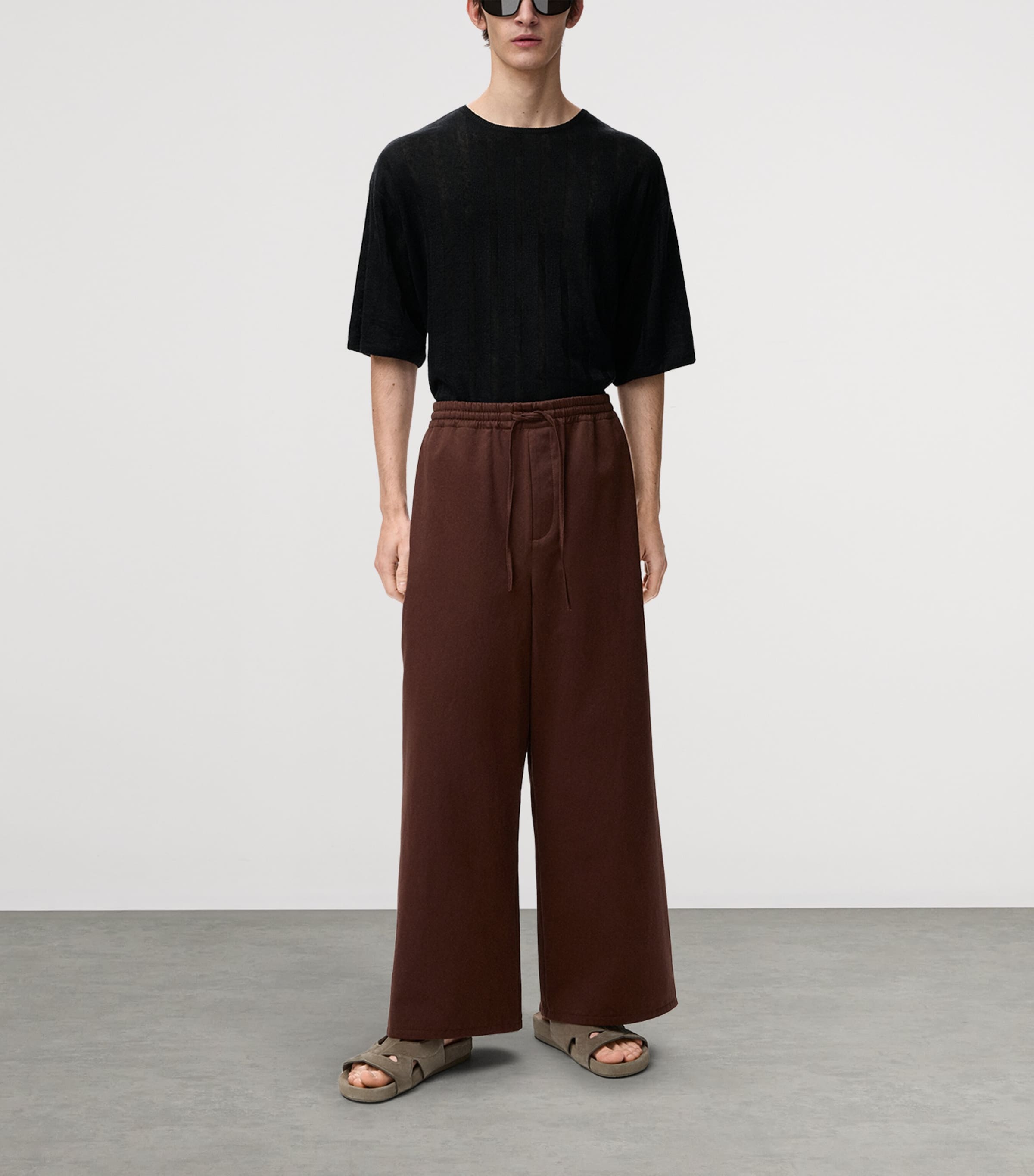 LOEWE Mens x Paula’s Ibiza Linen-Blend T-Shirt Black Image 2