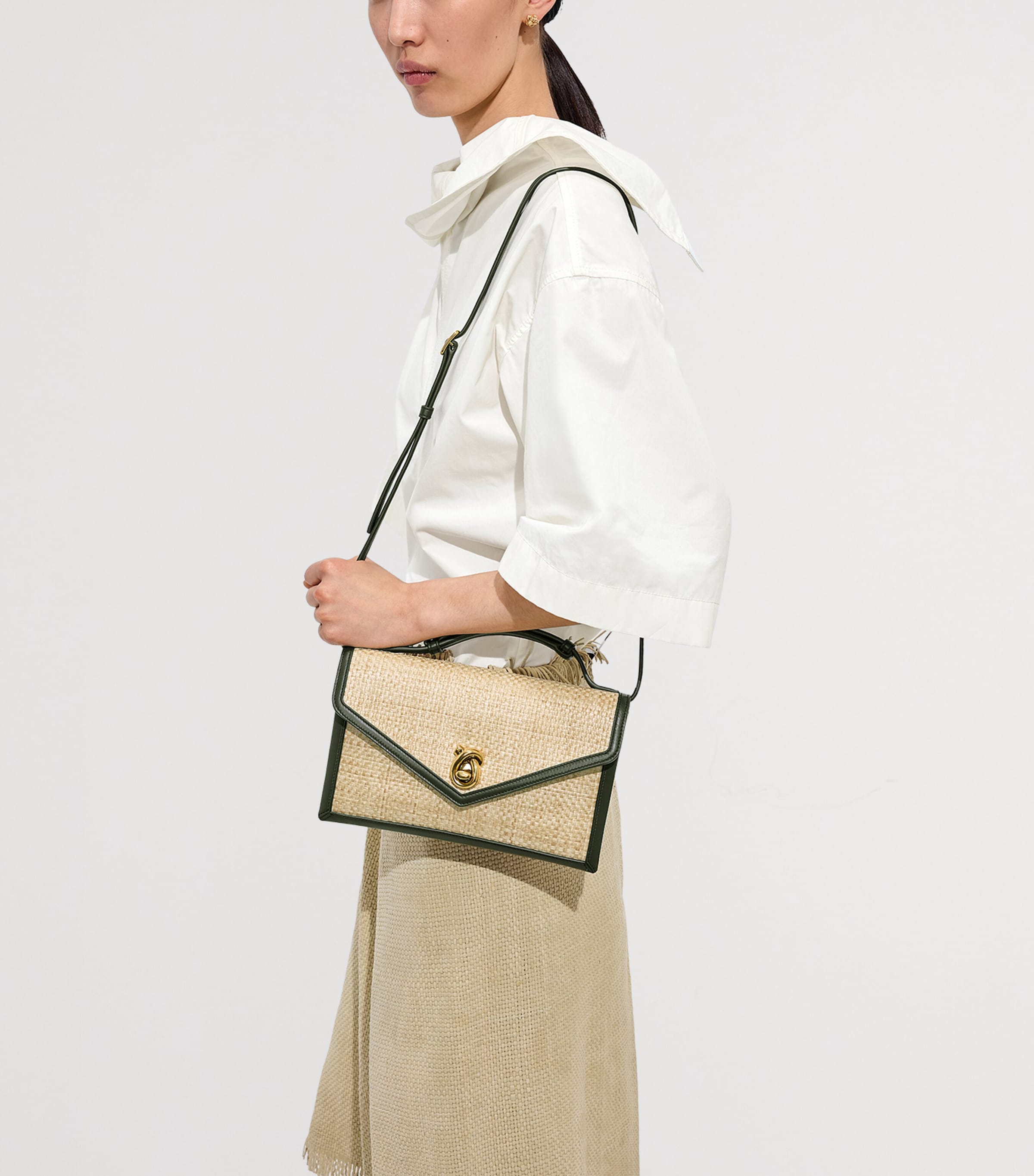 Bottega Veneta White Raffia Knot Lock Shoulder Bag | Harrods US