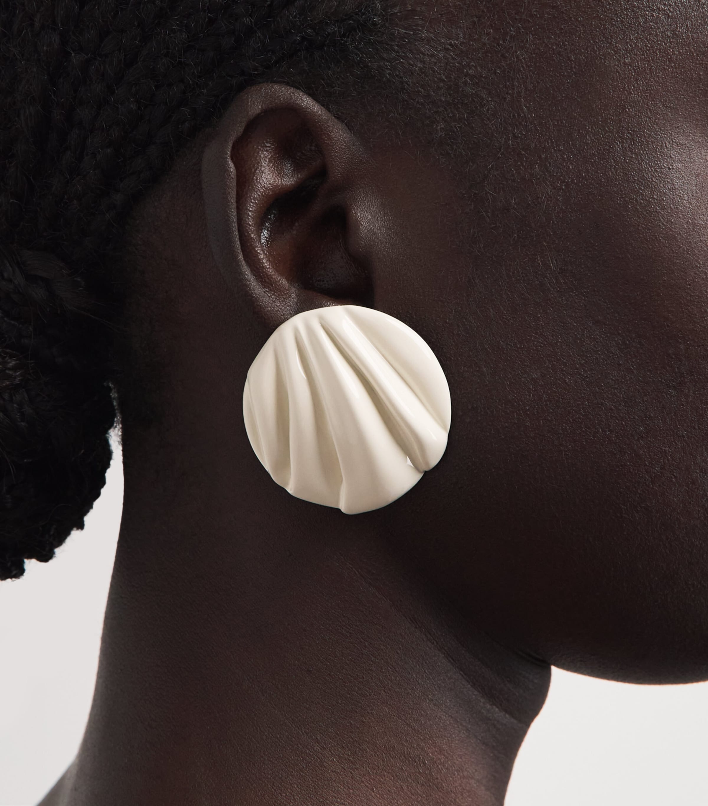 Chloé Pleats Clip-On Earrings White Image 2