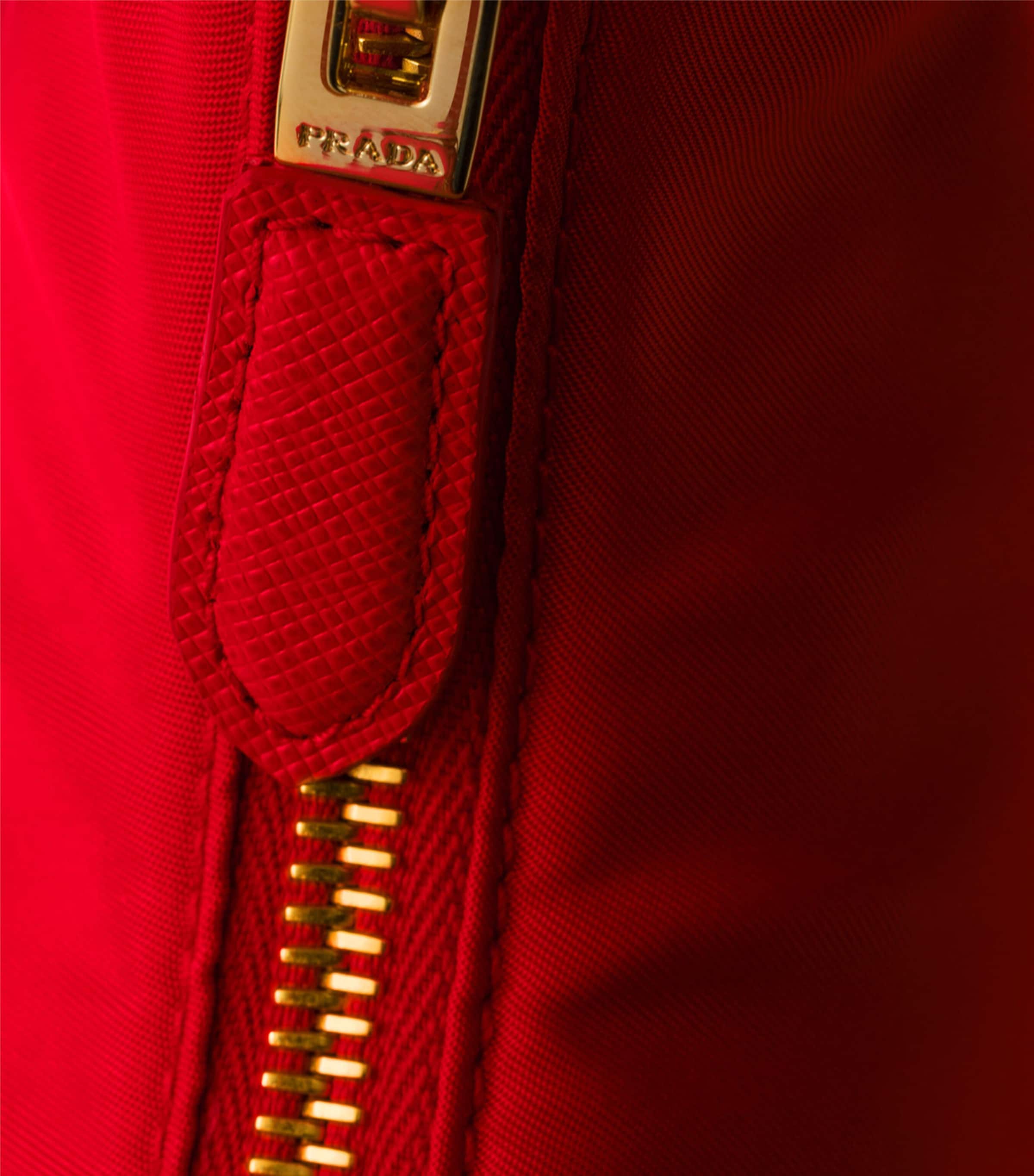 Re-Nylon Re-Edition 2005 Shoulder Bag F0357 Image 6