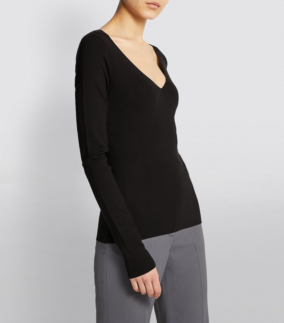 Silk-Stretch V-Neck Top BLACK Image 3