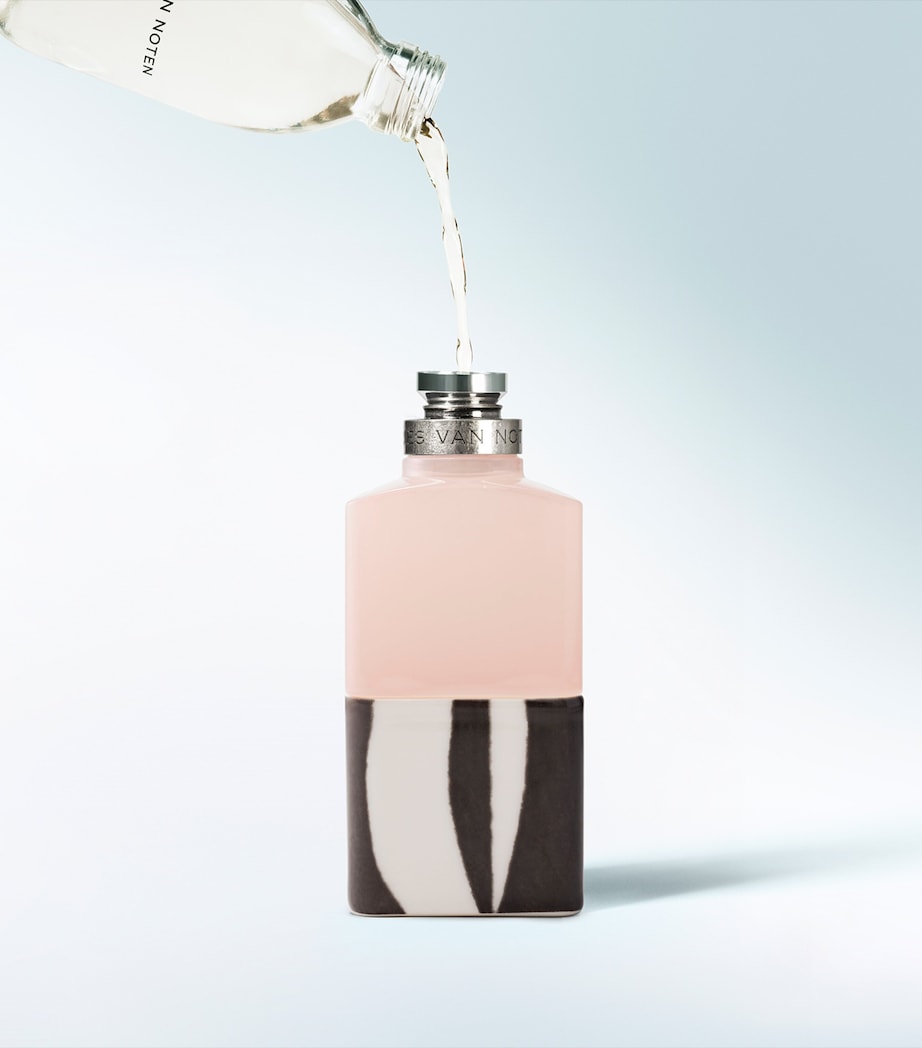 DRIES VAN NOTEN Rosa Carnívora Eau de Parfum (200ml) - Refill Image 4