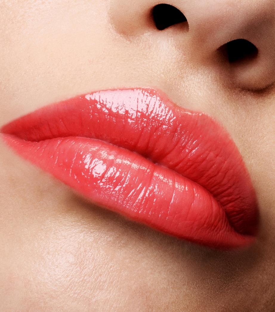 Soleil Tinted Lip Balm 03 ESCAPIST Image 4