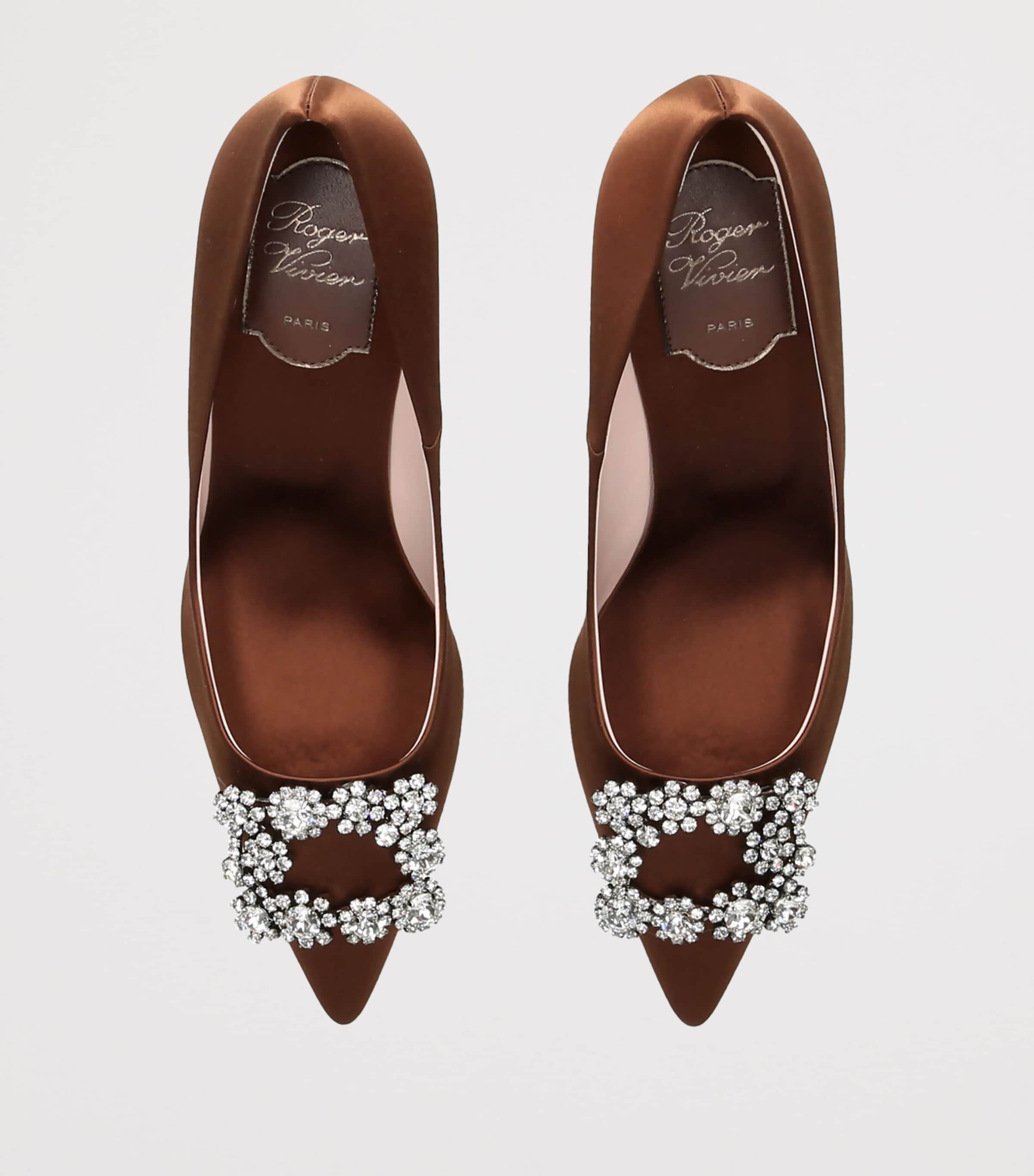 Roger Vivier Satin Decolleté Flower Strass Pumps 65 Mid Brown Image 3