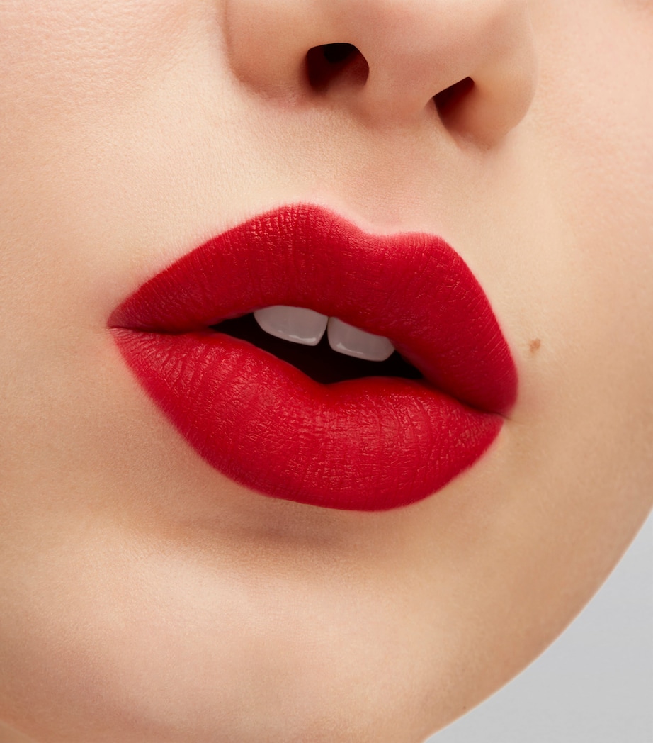 Retro Matte Liquid Lipcolour RUBY PHEW! Image 3