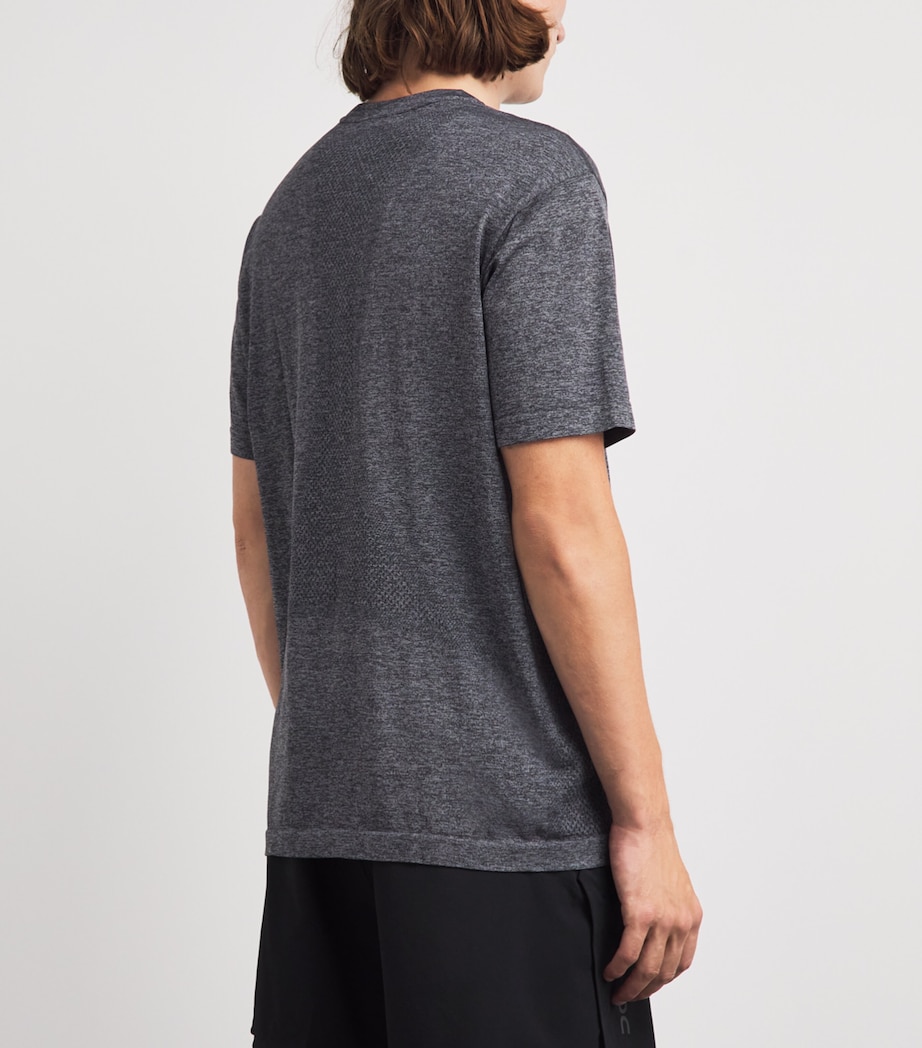 On Mens Train Flex T-Shirt Ember Heather Image 5