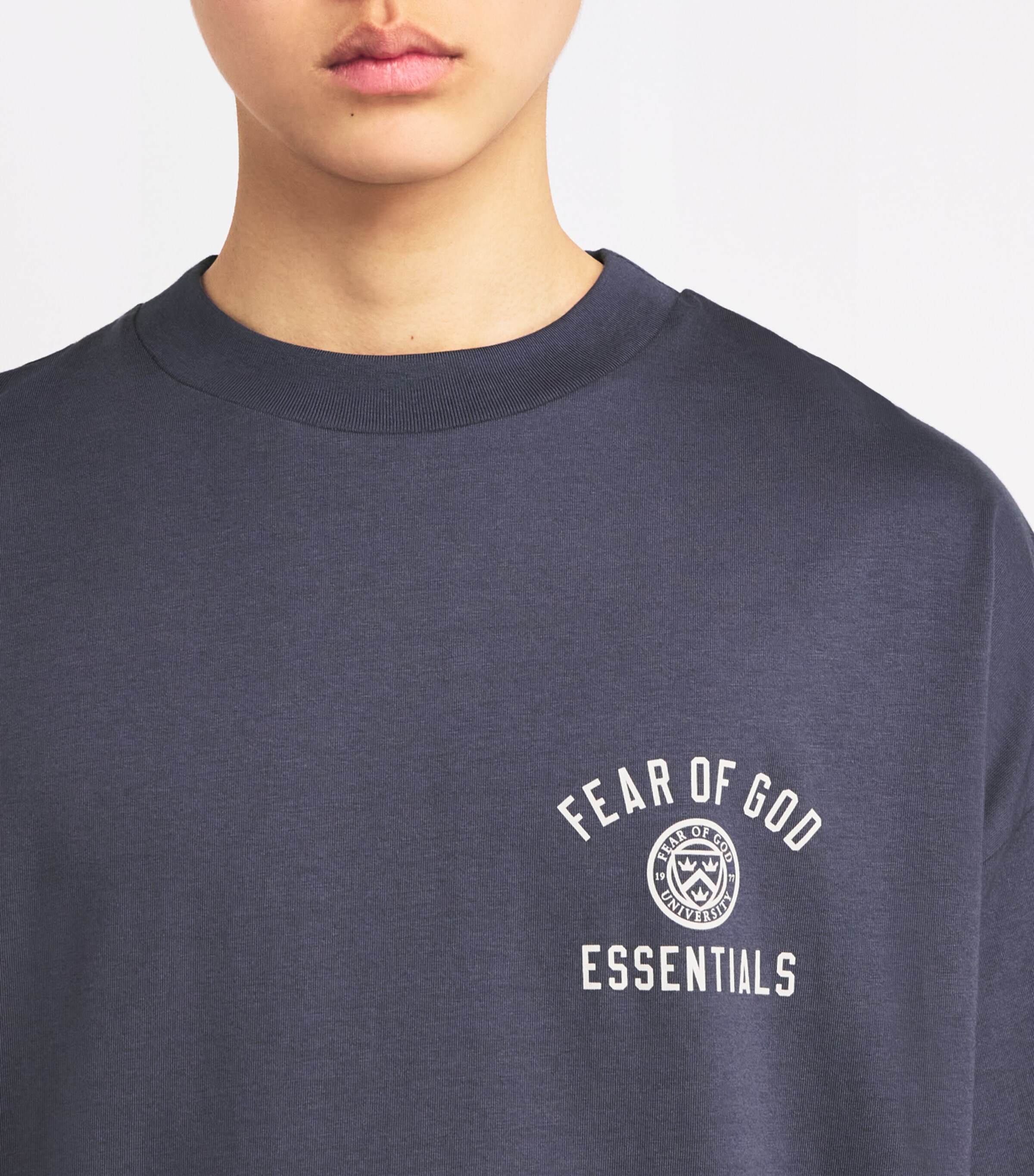 FEAR OF GOD ESSENTIALS University Crest Logo T-Shirt