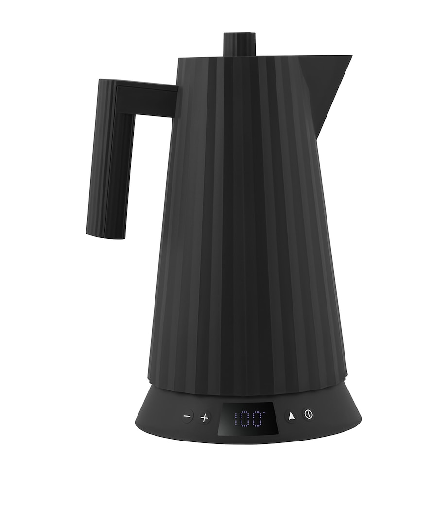 Plissé Temperature Control Kettle (1.7L) BLACK Image 1
