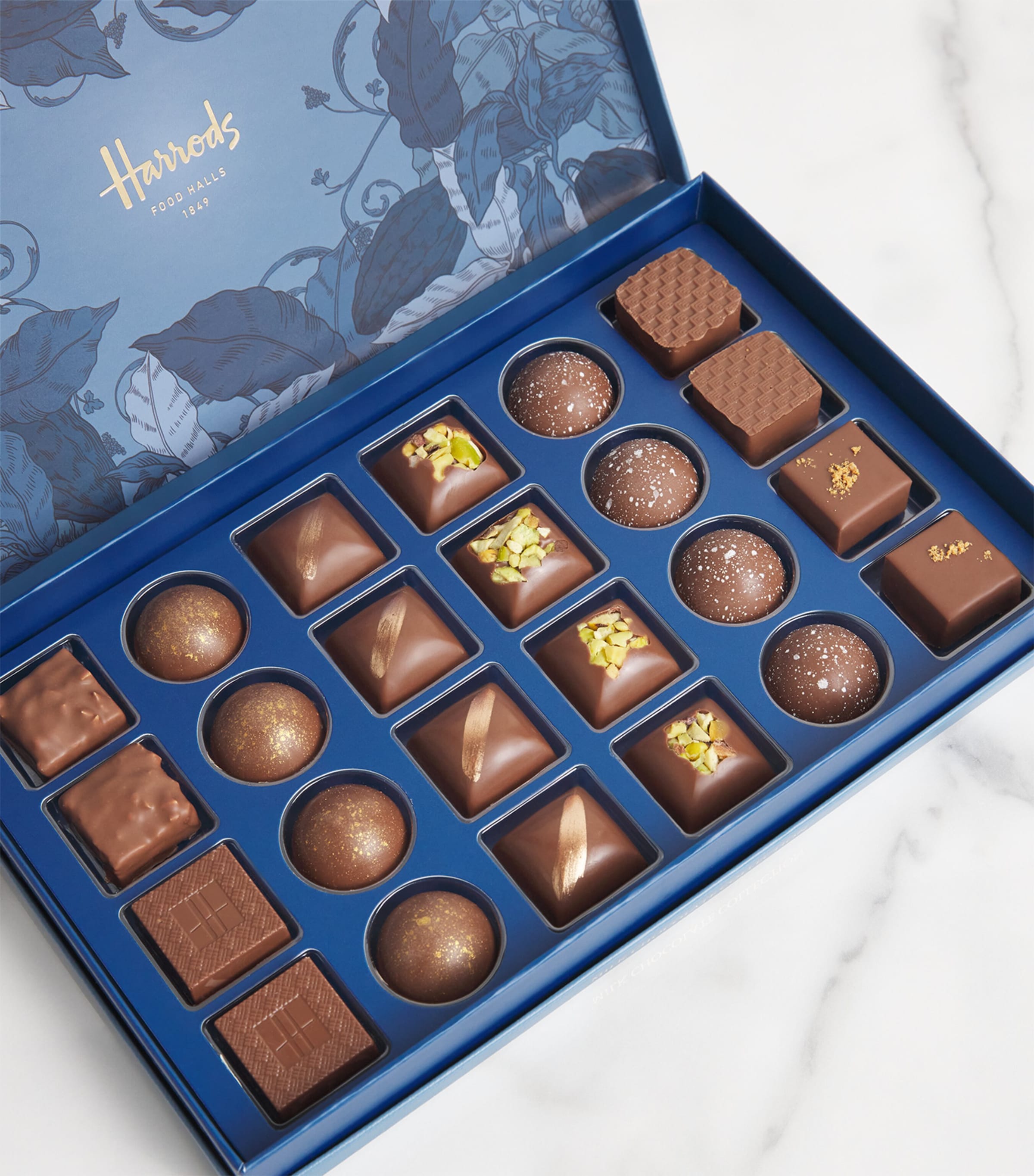 Milk Chocolate 24-Piece Collection (195g) NO COLOUR Image 2