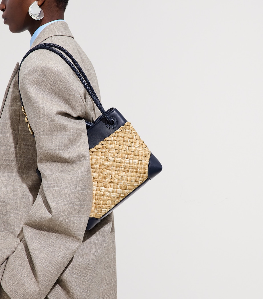 Bottega Veneta Womens Small Raffia Andiamo Top-Handle Bag Image 5