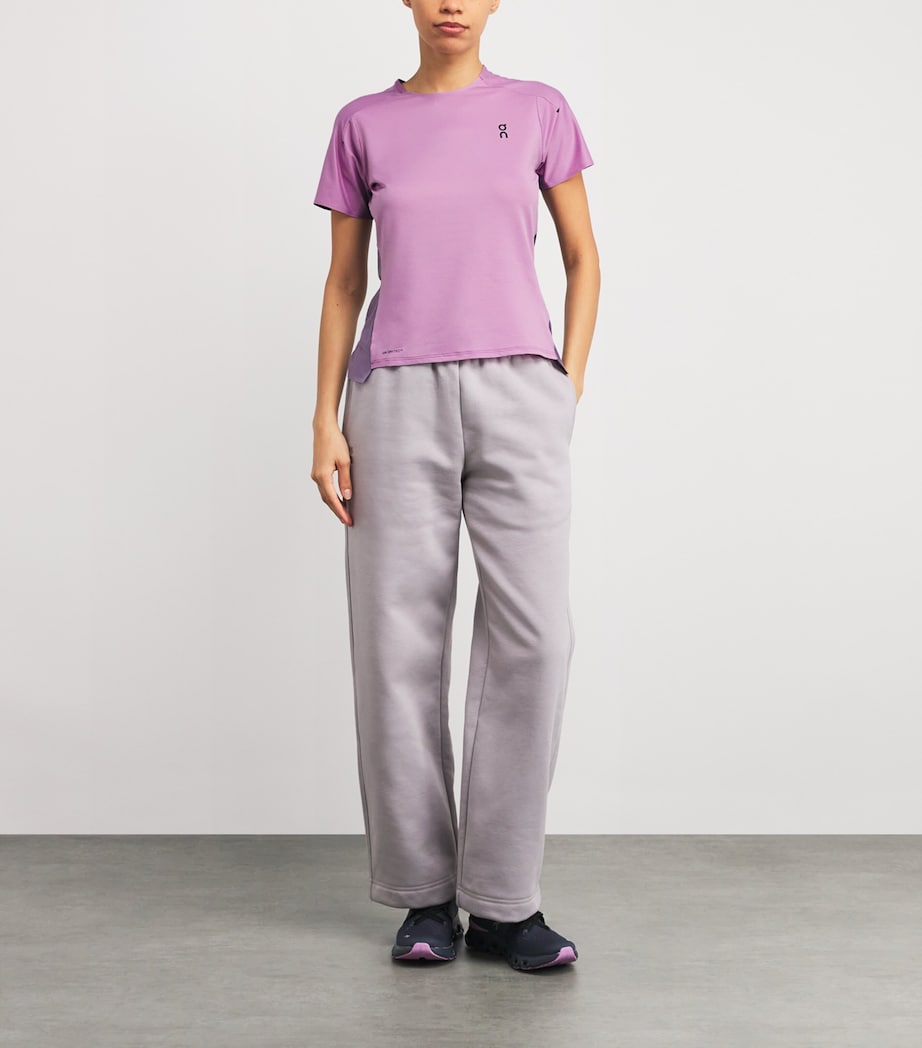 Performance T-Shirt PINK Image 2