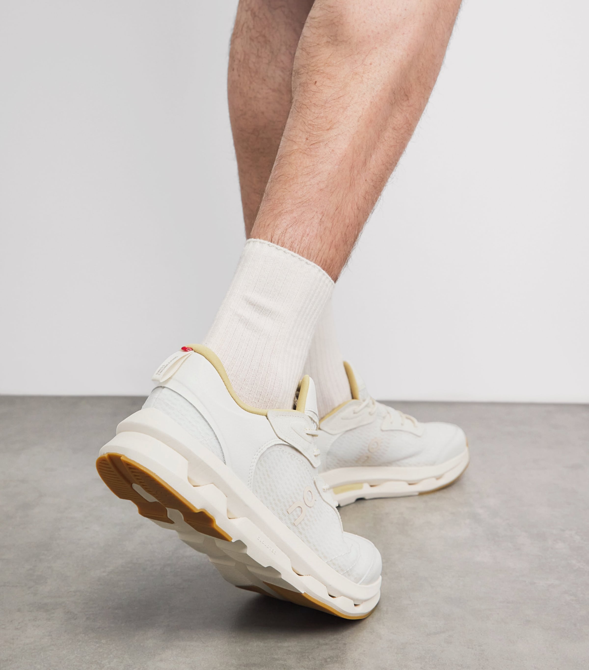 On Mens Cloudzone Moon Trainers Ivory | Putty Image 2