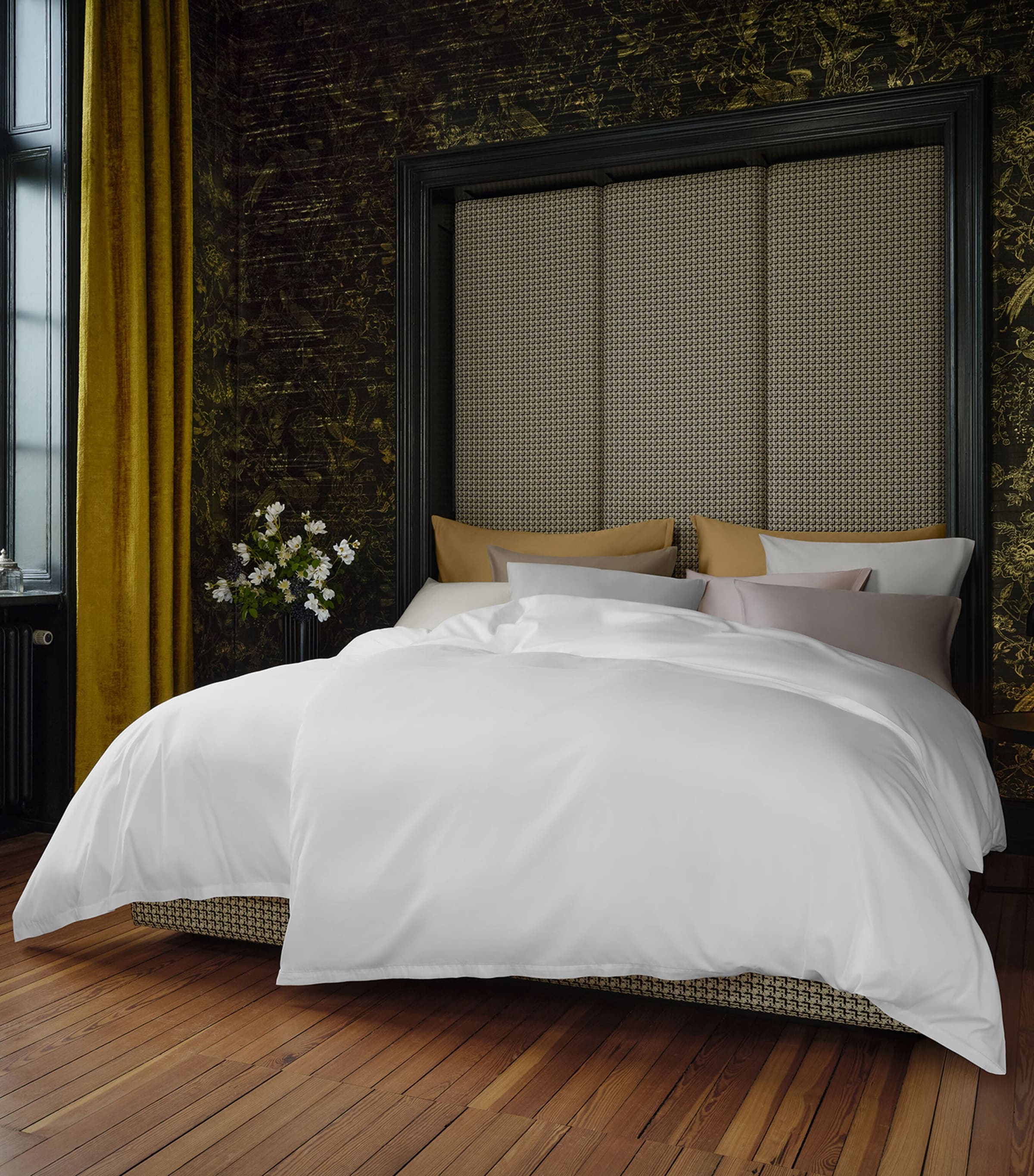 Schlossberg Cotton Sateen Noblesse Uni King Fitted Sheet (180cm x 200cm) Viola Image 2