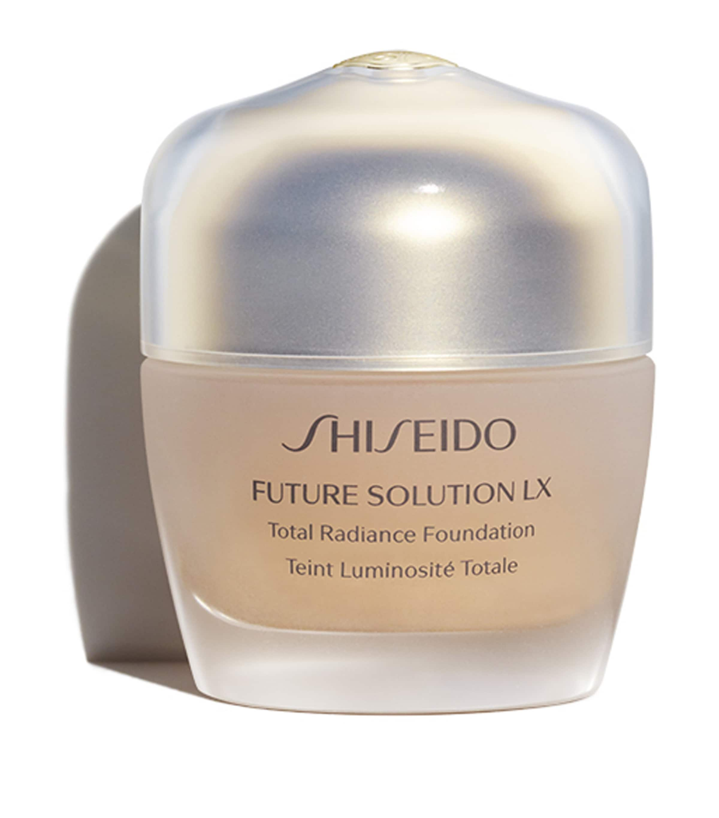 Shiseido Shis Fslx Radiance Foundation G3 17 In Beige