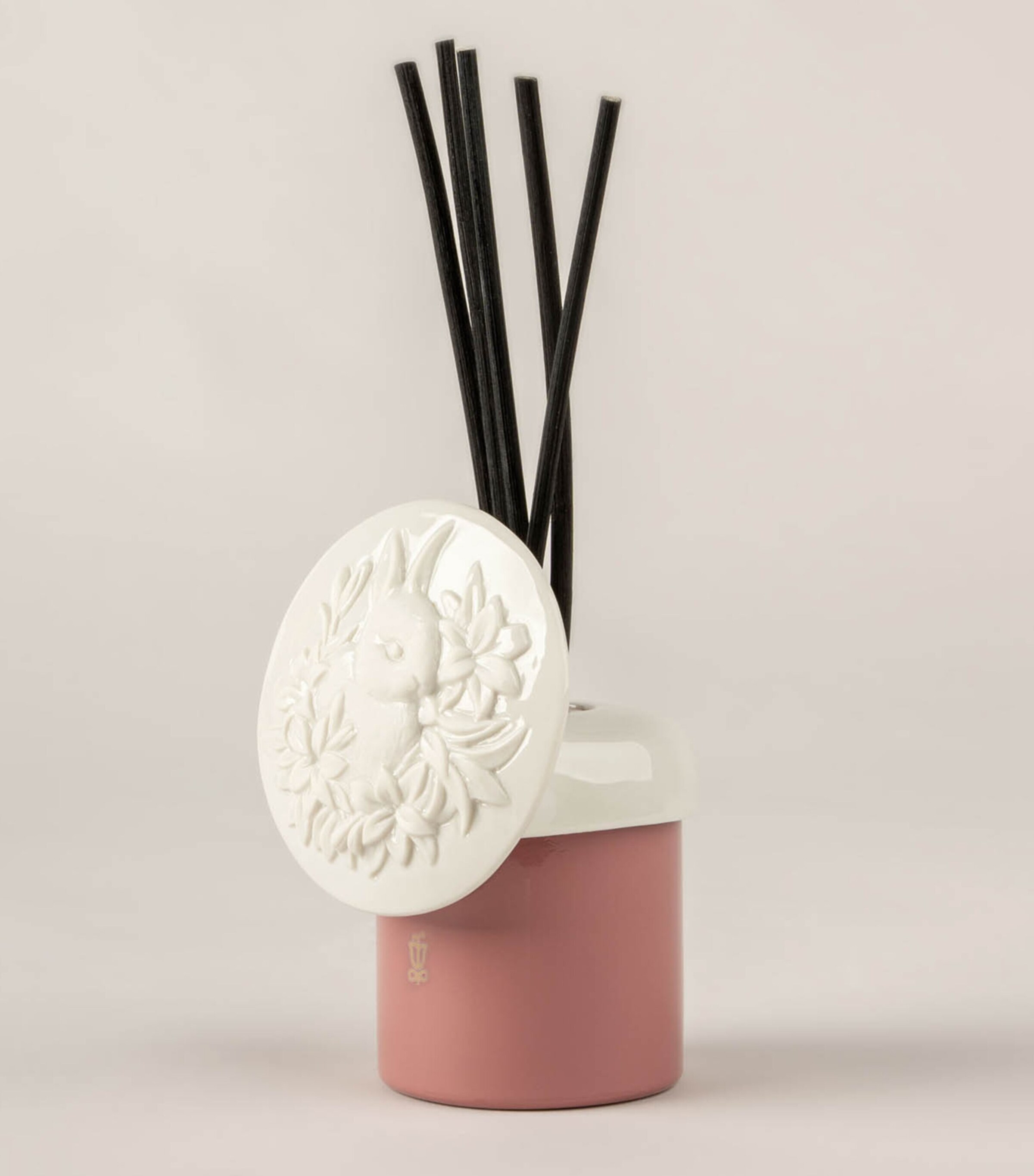 Sweet Memories Rabbit Perfume Diffuser (100ml) WHITE & PINK Image 4