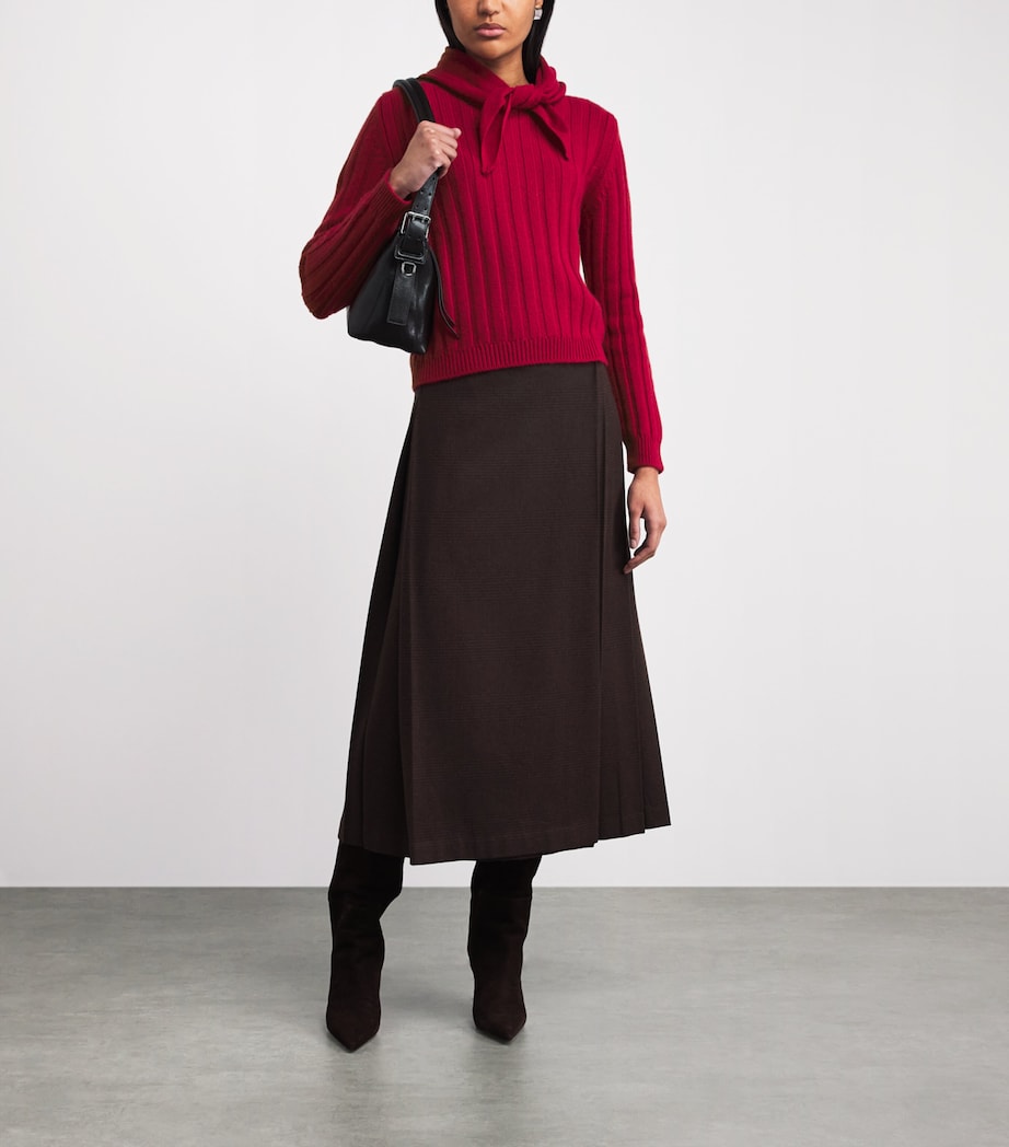 Johnstons Of Elgin Womens Cashmere Ribbed Lecht Sweater Claret Image 2