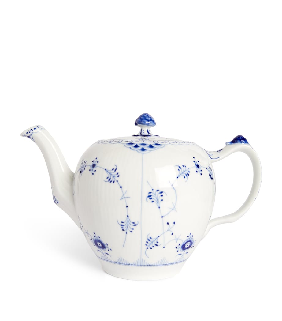 Blue Fluted Half Lace Teapot (1L) BLUE Image 1