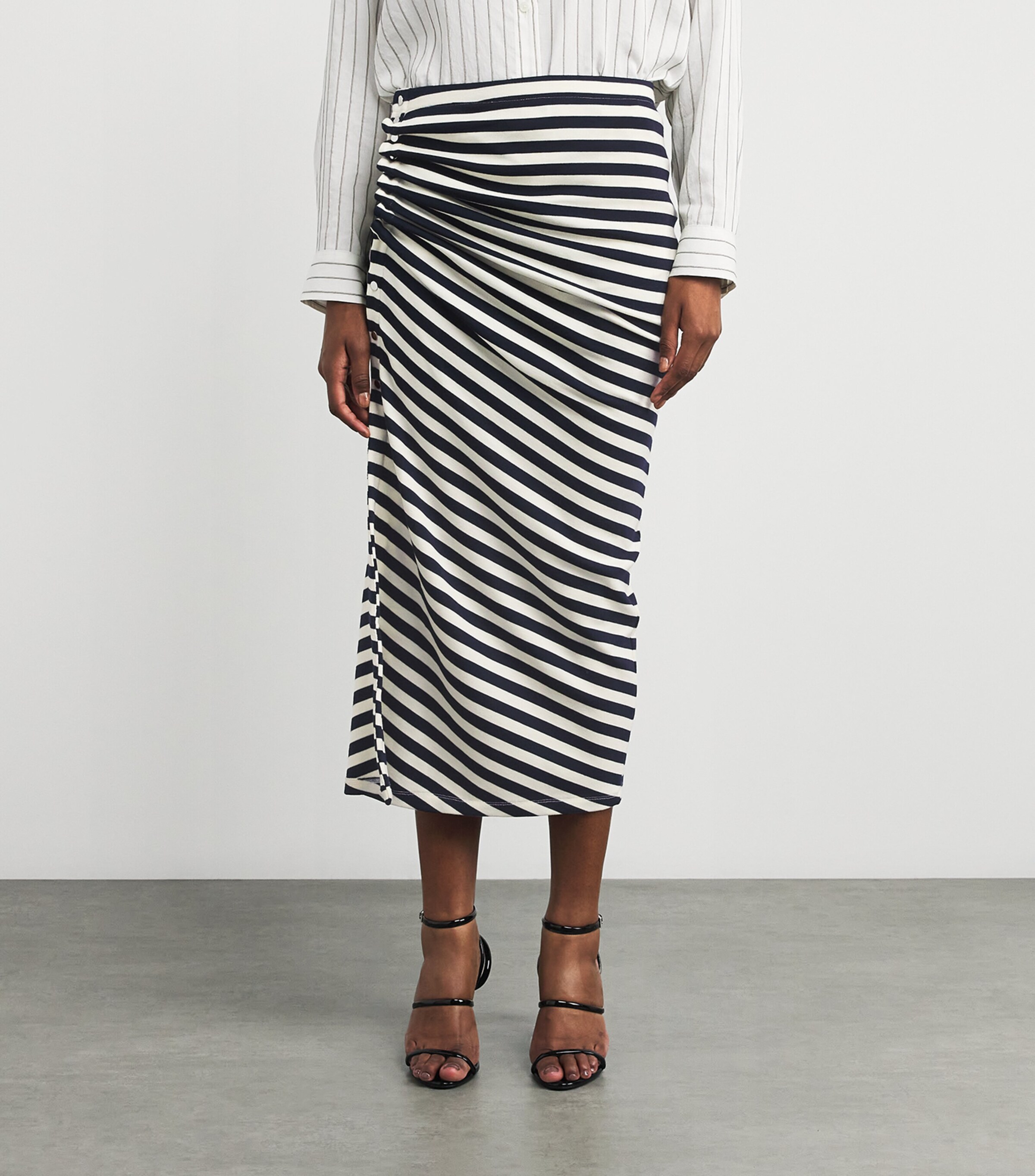 Wool Asymmetric Stripe Midi Skirt M128 NAVY / CREAM Image 3