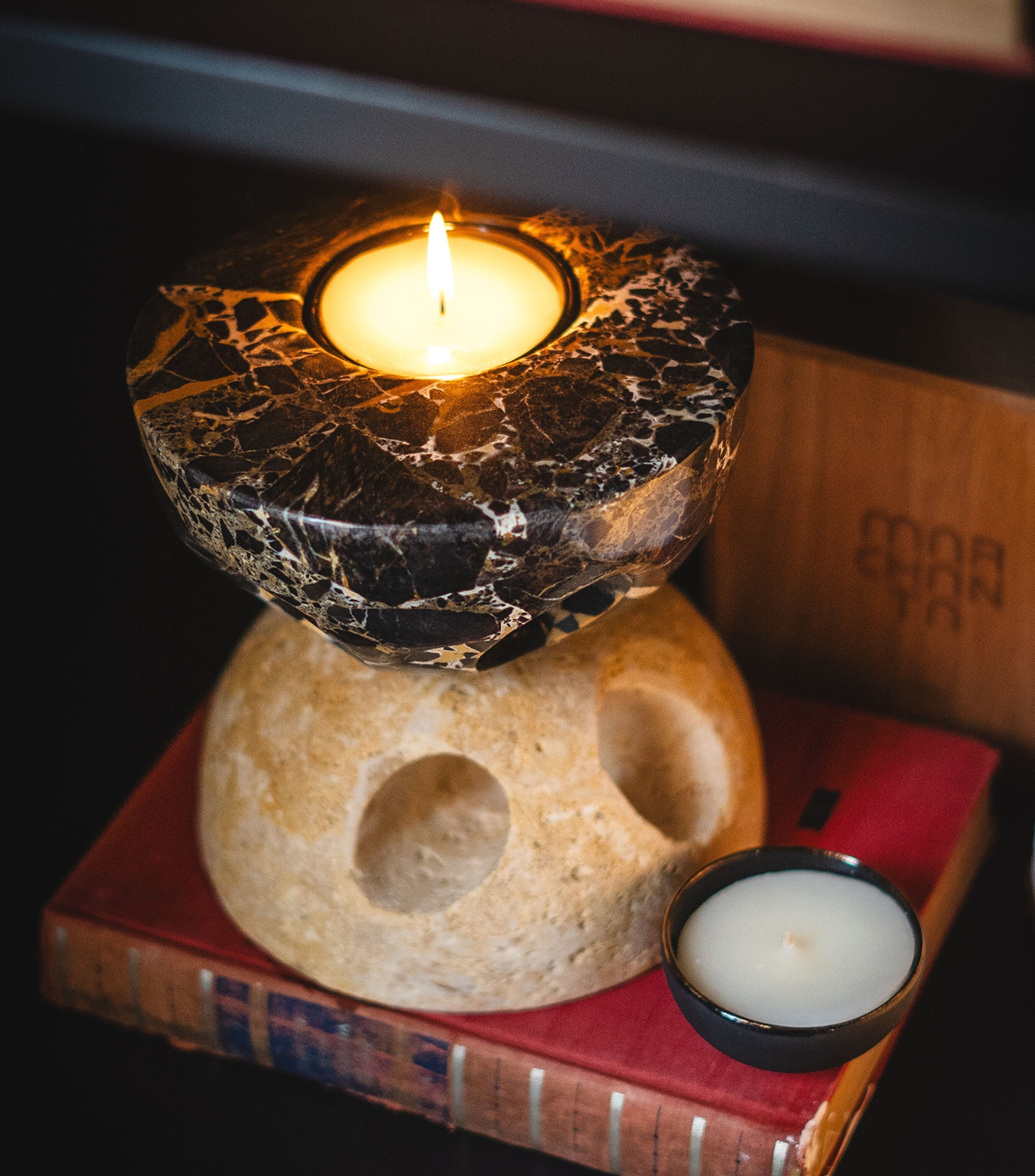 Mini Portoro Candle (60g) BLACK & GOLD Image 5