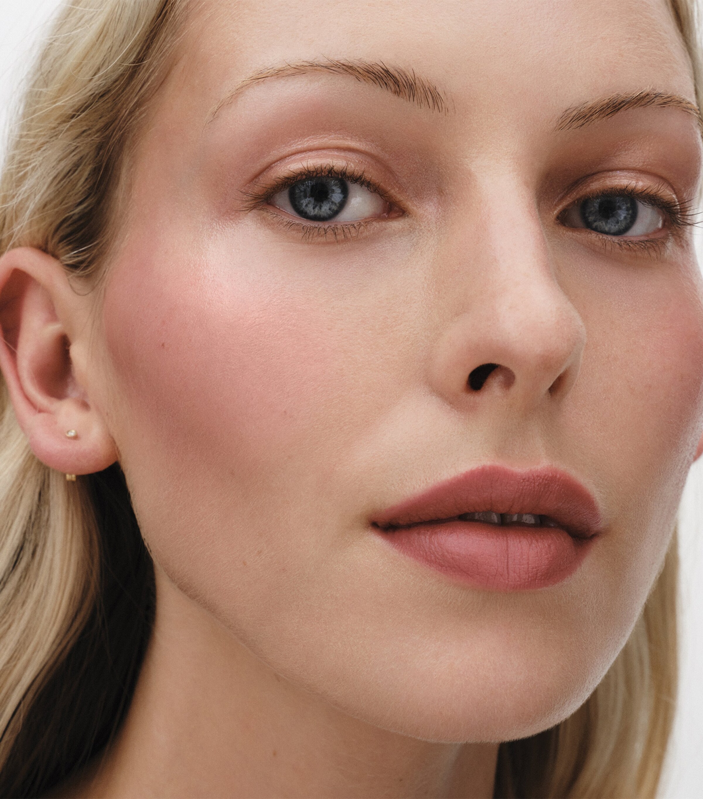 Petite Petal Make-Up Gift Set NO COLOUR Image 2