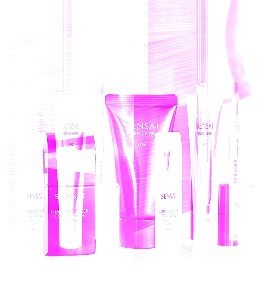 Sensai Luminous Sheer Foundation Warm Beige Image 5