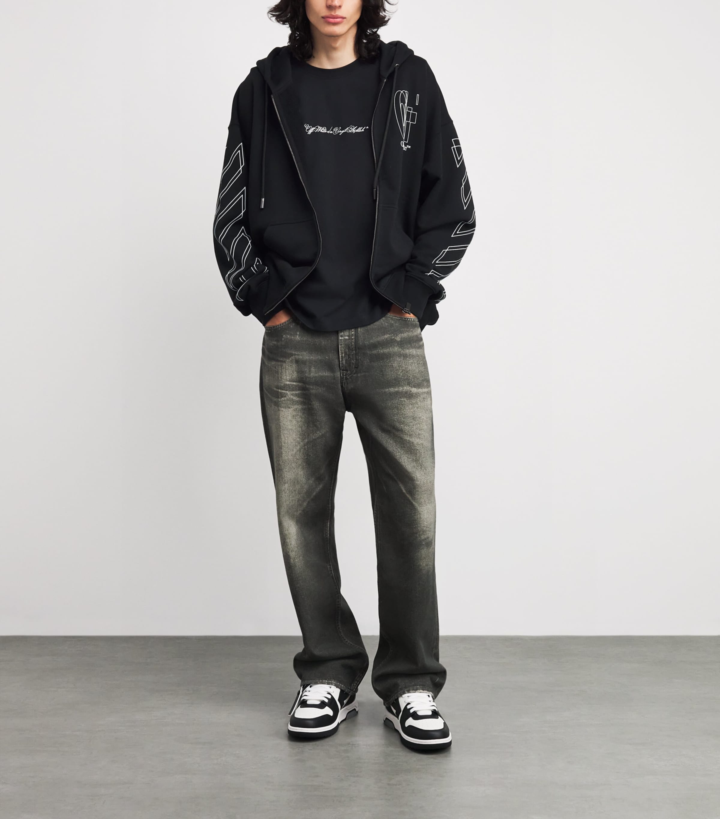 Embroidered Double Arrow Hoodie BLACK Image 2