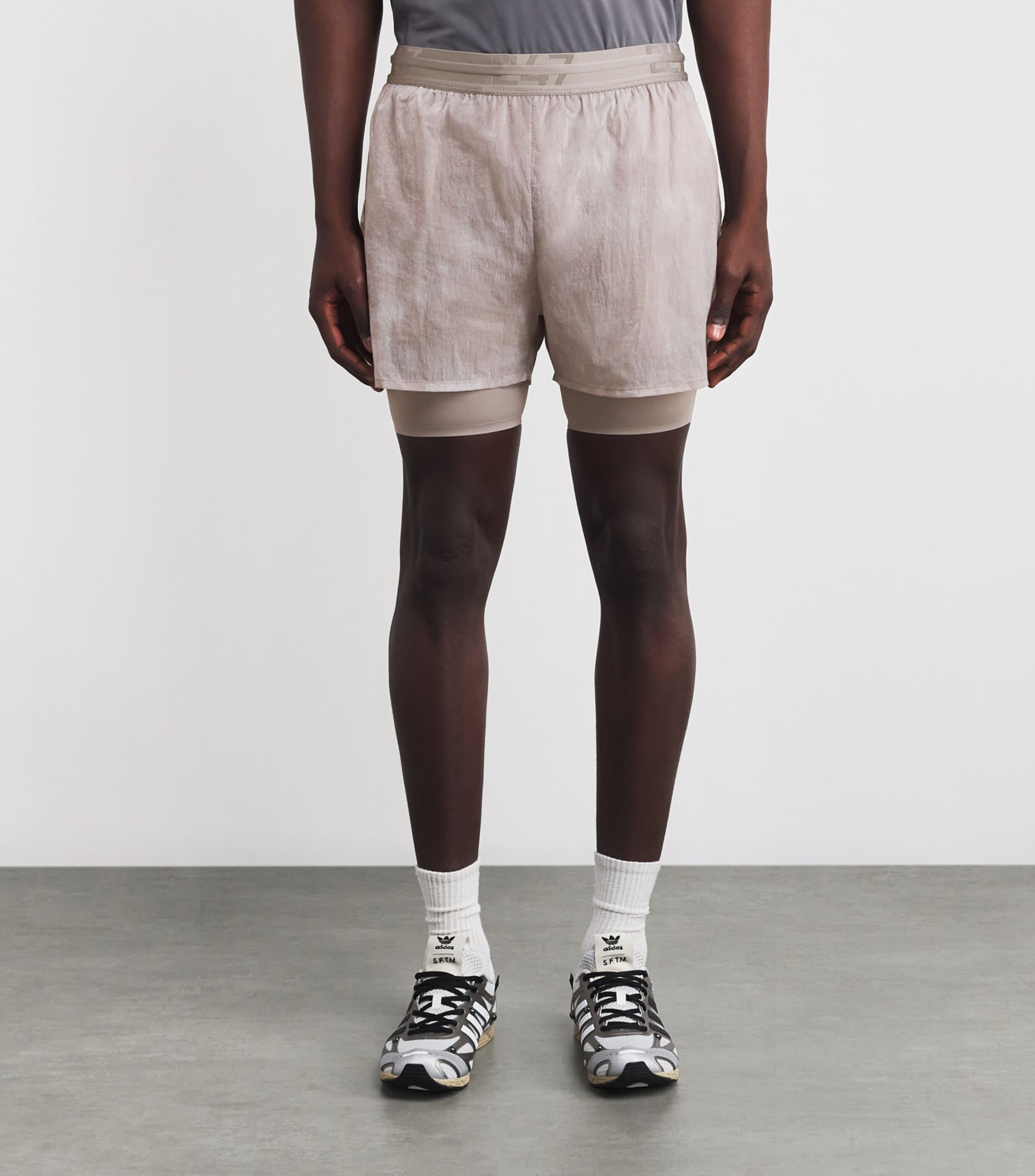 Trail Running Shorts CHALK Image 3