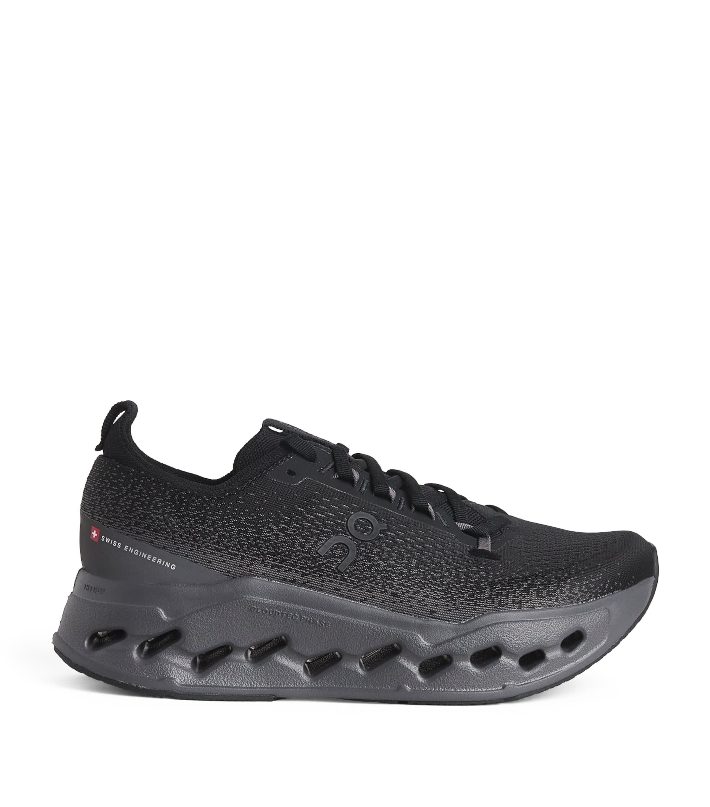 On Cloudsurfer Max Trainers In Black