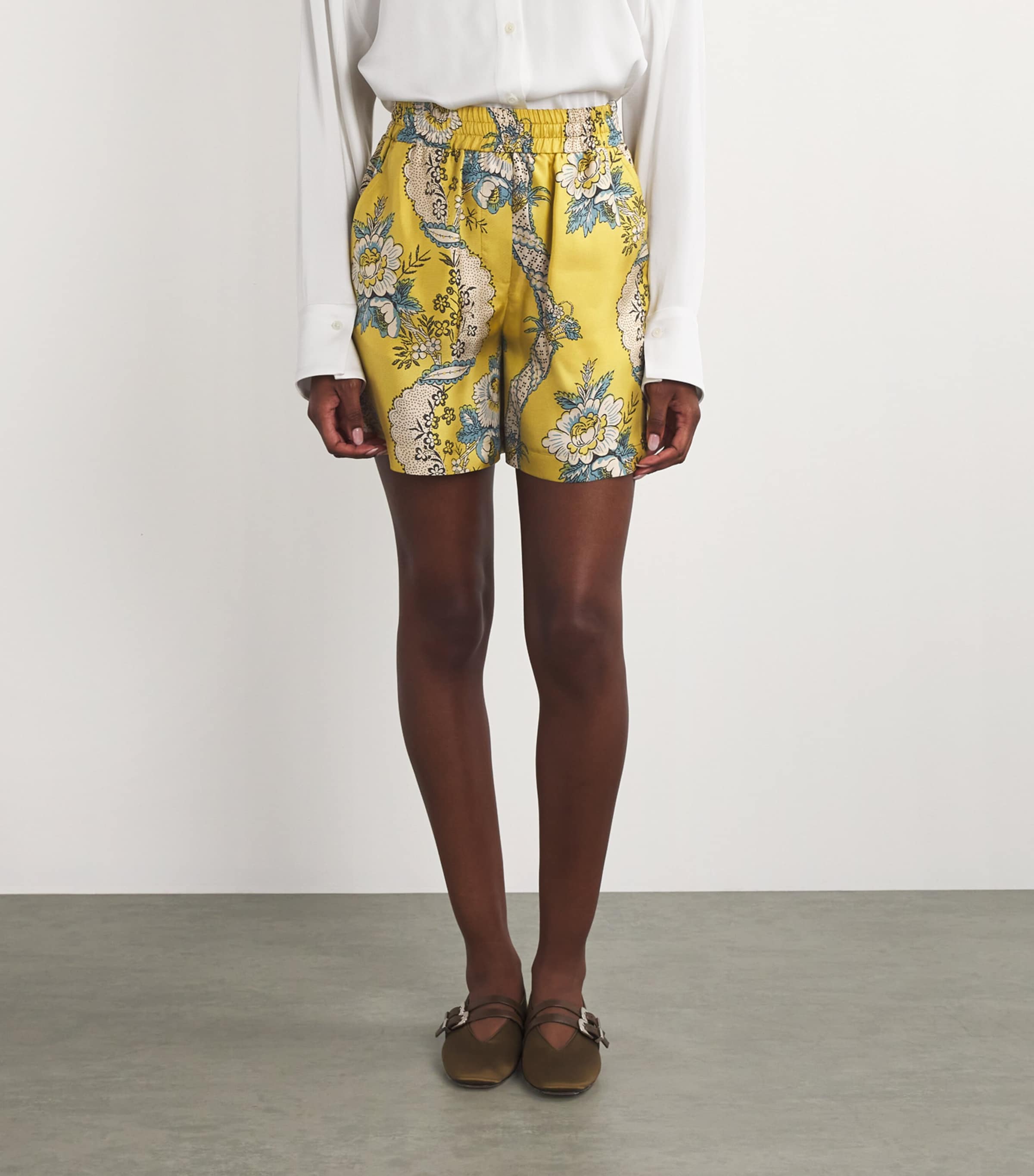 ショートパンツ Max Mara Suede shorts ブラウン（茶色）系 M Max Mara(マックスマーラ) ショートパンツ