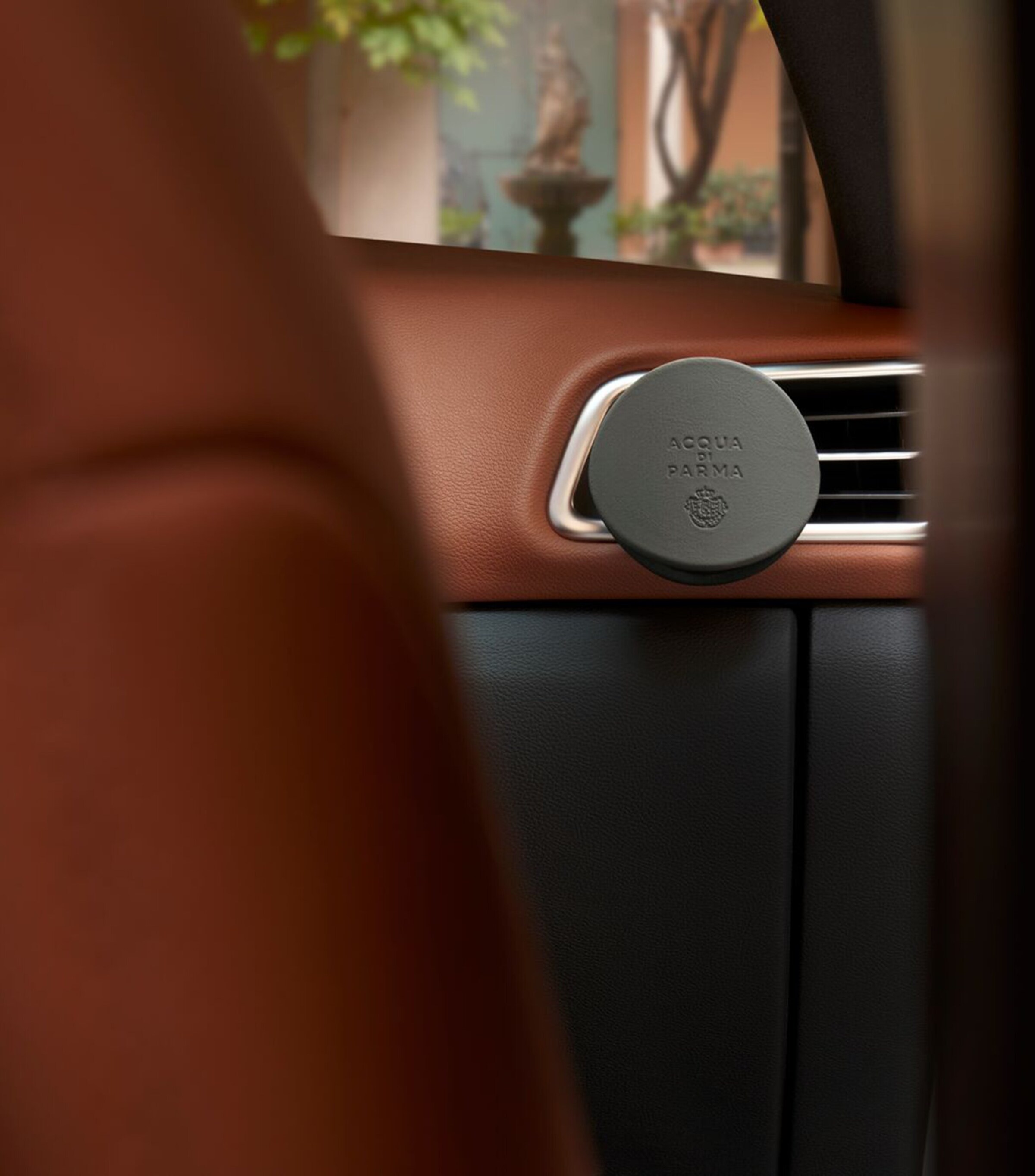 Leather Car Diffuser DARK GREY Image 5