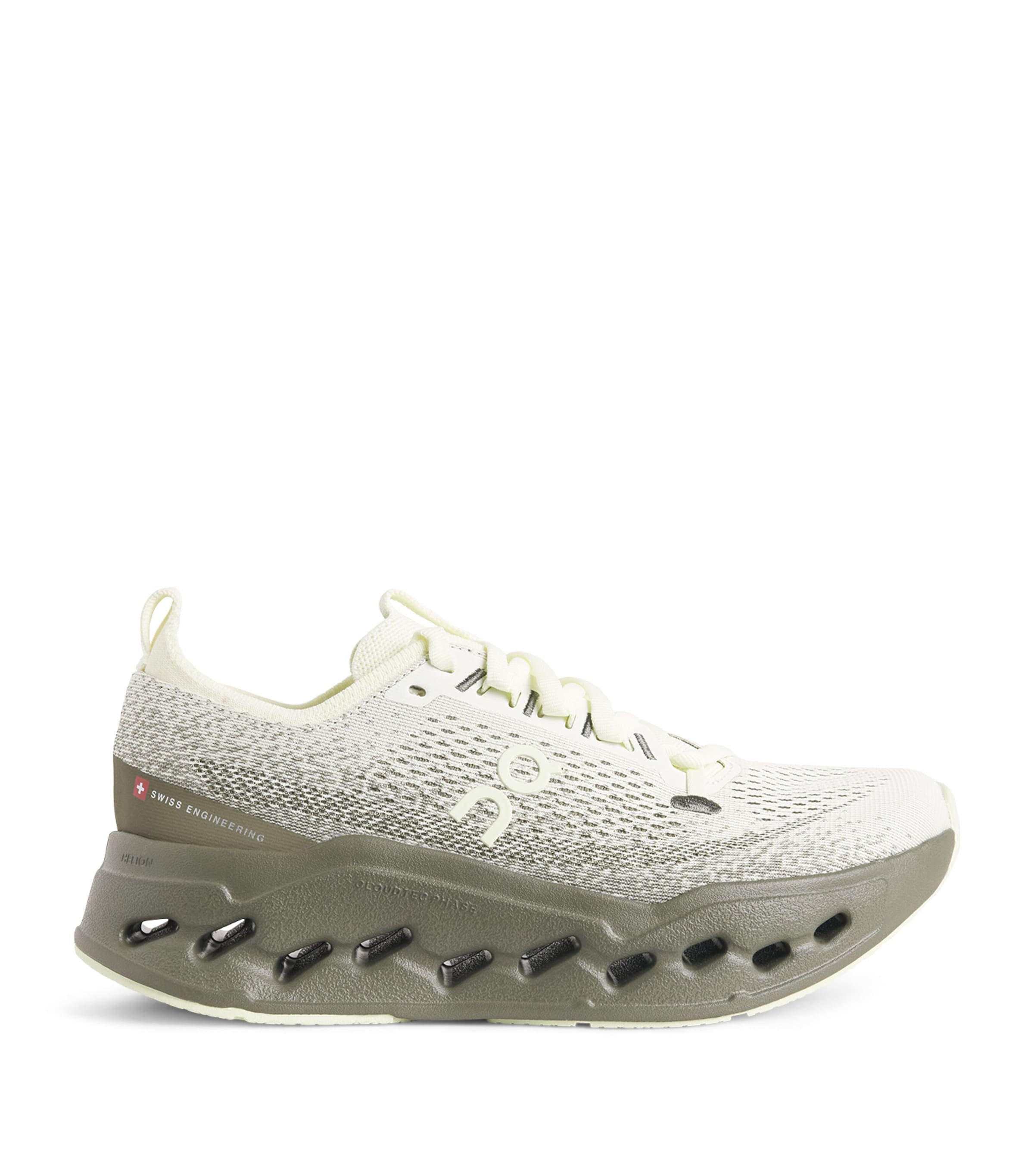 On Cloudsurfer Max Trainers Seedling | Olive Image 1