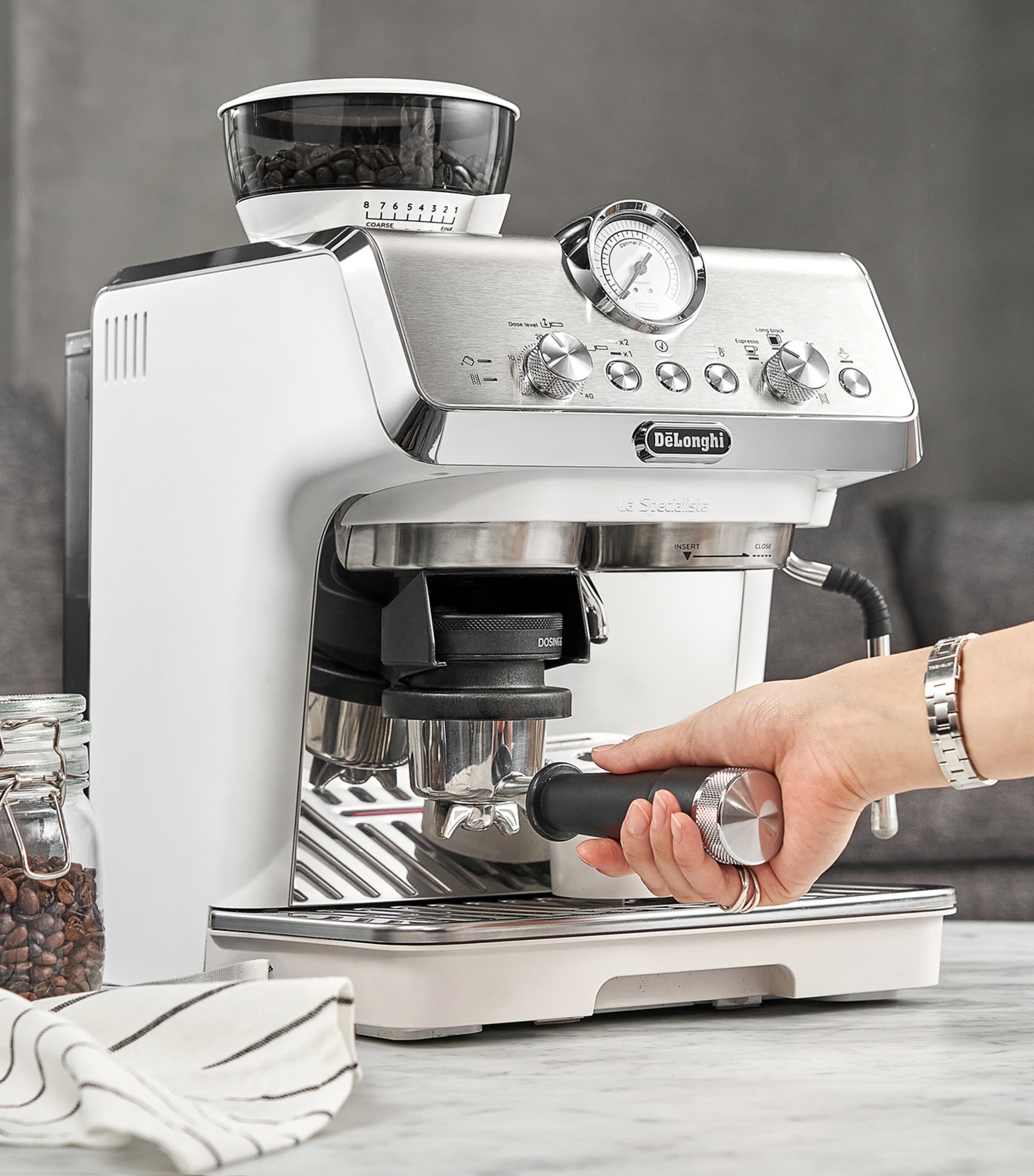 De'Longhi La Specialista Arte Coffee Machine | Harrods SG