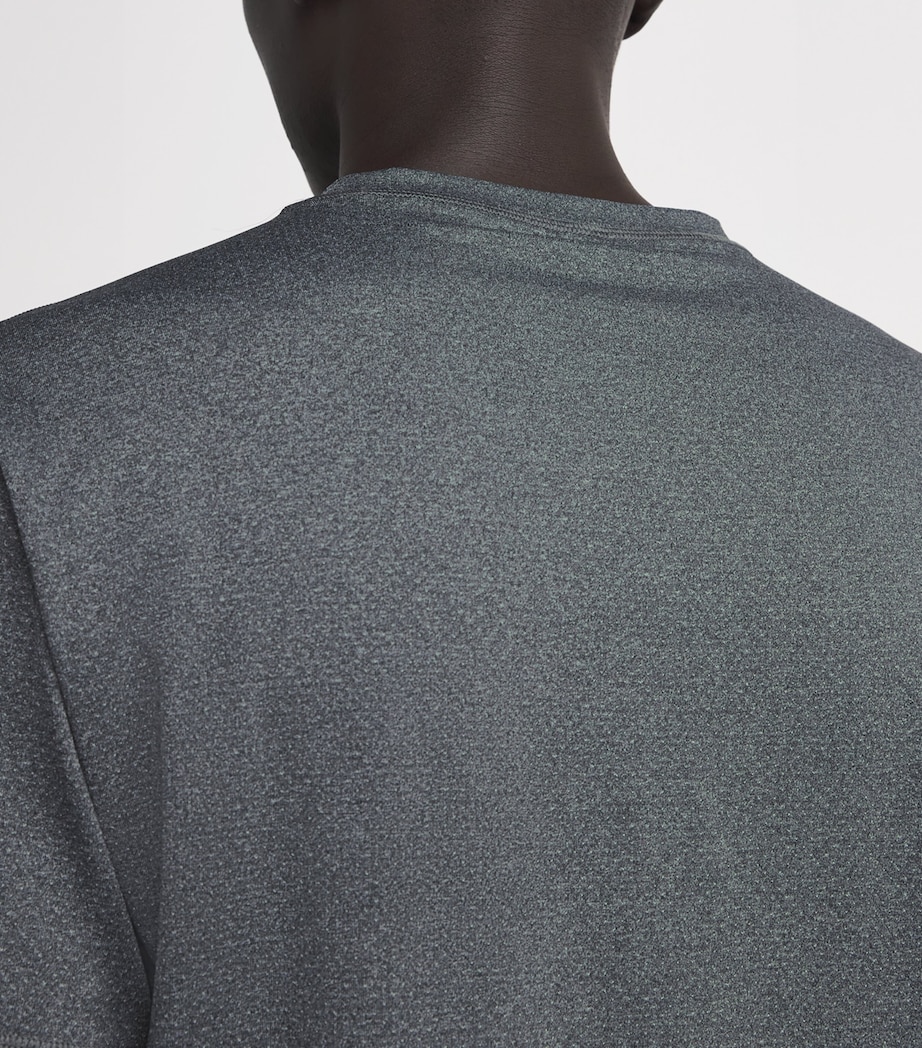 Tradewind Performance 2.0 T-Shirt HTG-HEATHER GREY Image 6