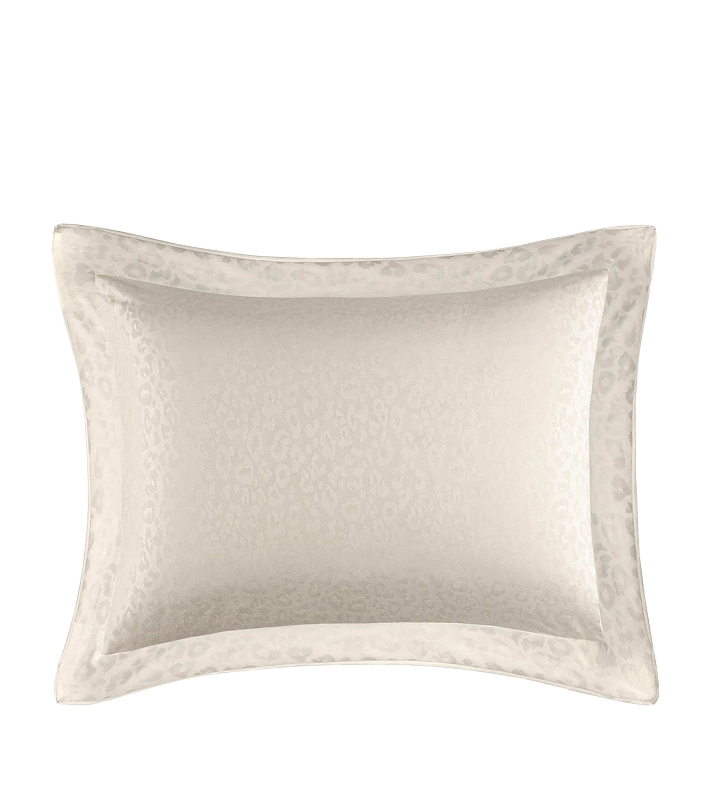 Yves Delorme Leopard Oxford Pillowcase In Neutral