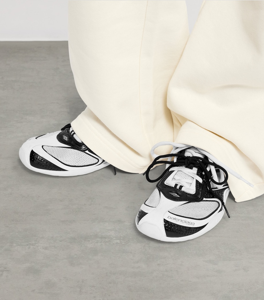 Balenciaga Radar Low-Top Sneakers Image 2