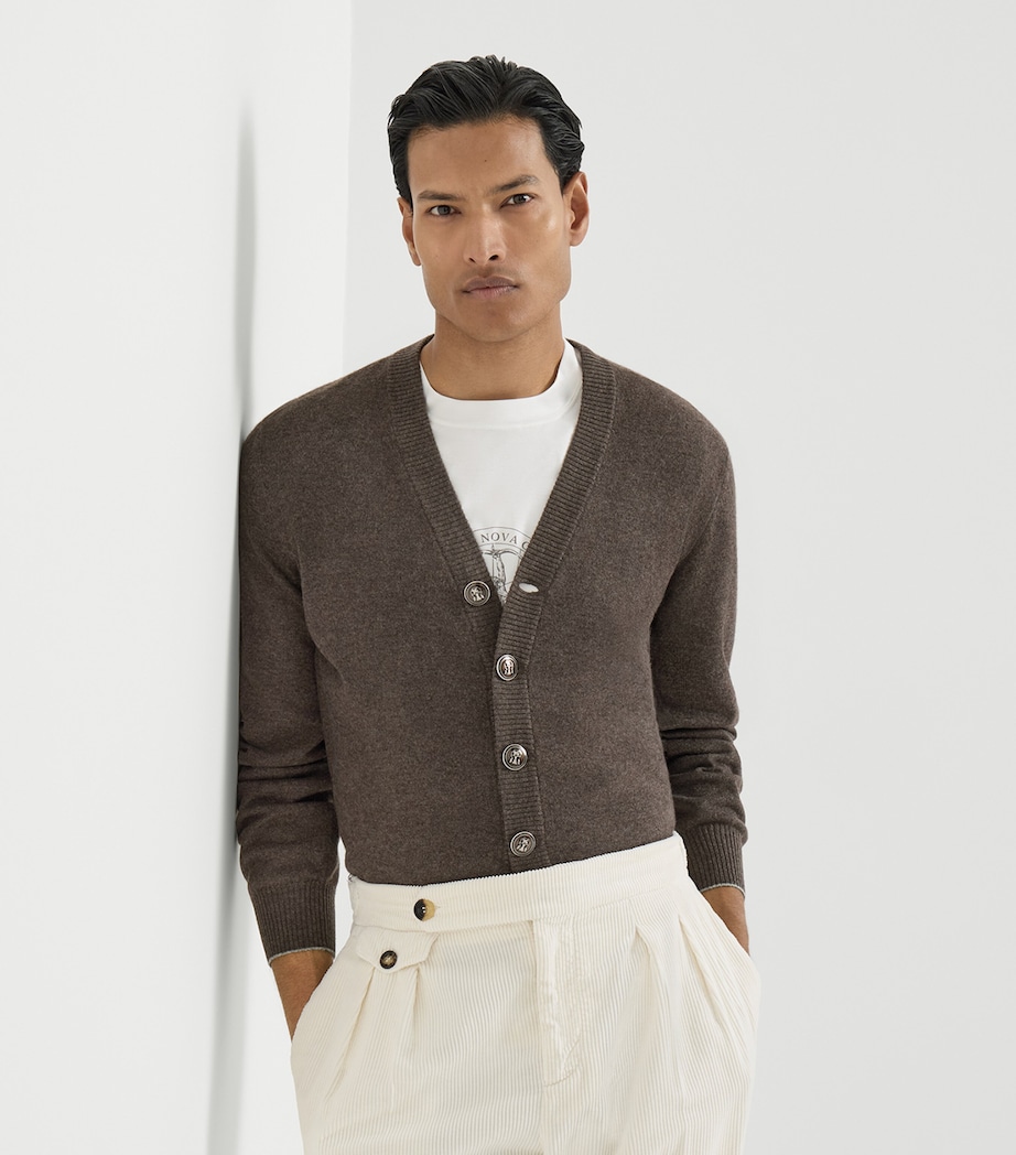 Brunello Cucinelli Mens Cashmere V-Neck Cardigan Image 4