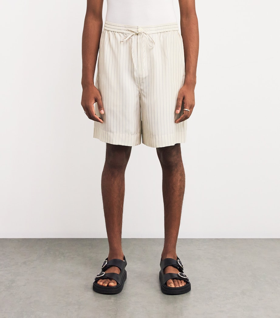 Róhe Mens Silk Striped Shorts Cream Hrtg Strip Image 3