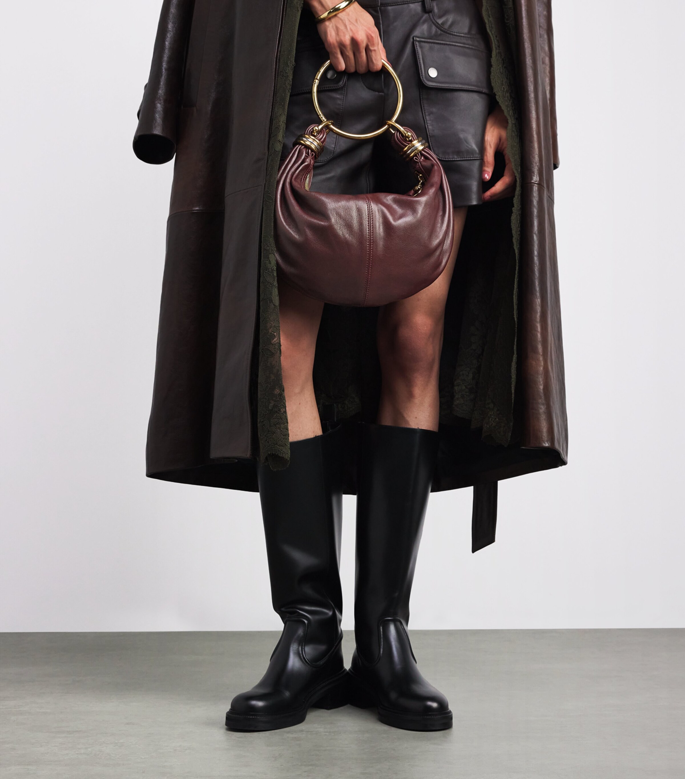 Small Leather Bracelet Top-Handle Bag GRENAT Image 2