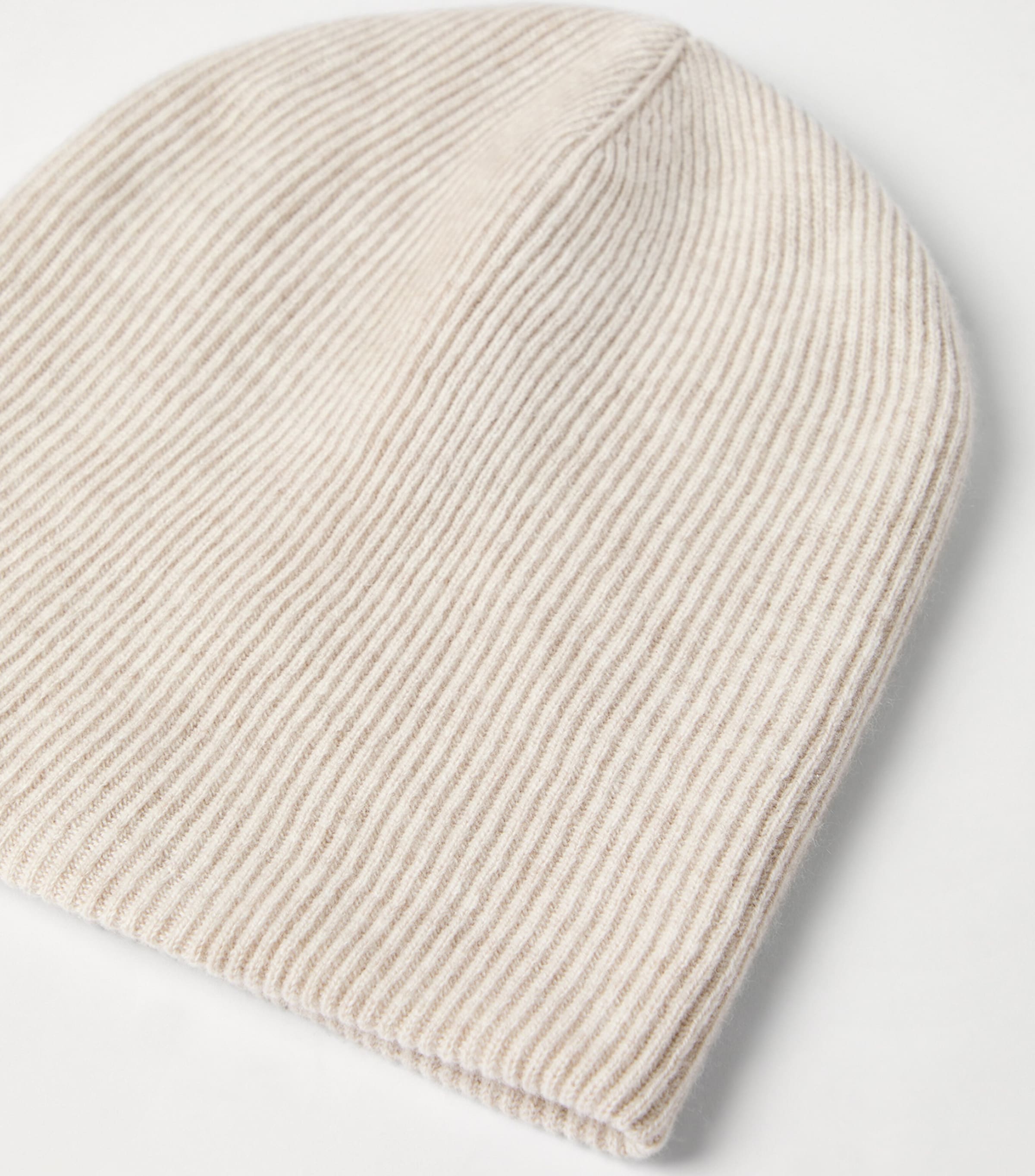 Cashmere Rib Beanie C9276 Image 4