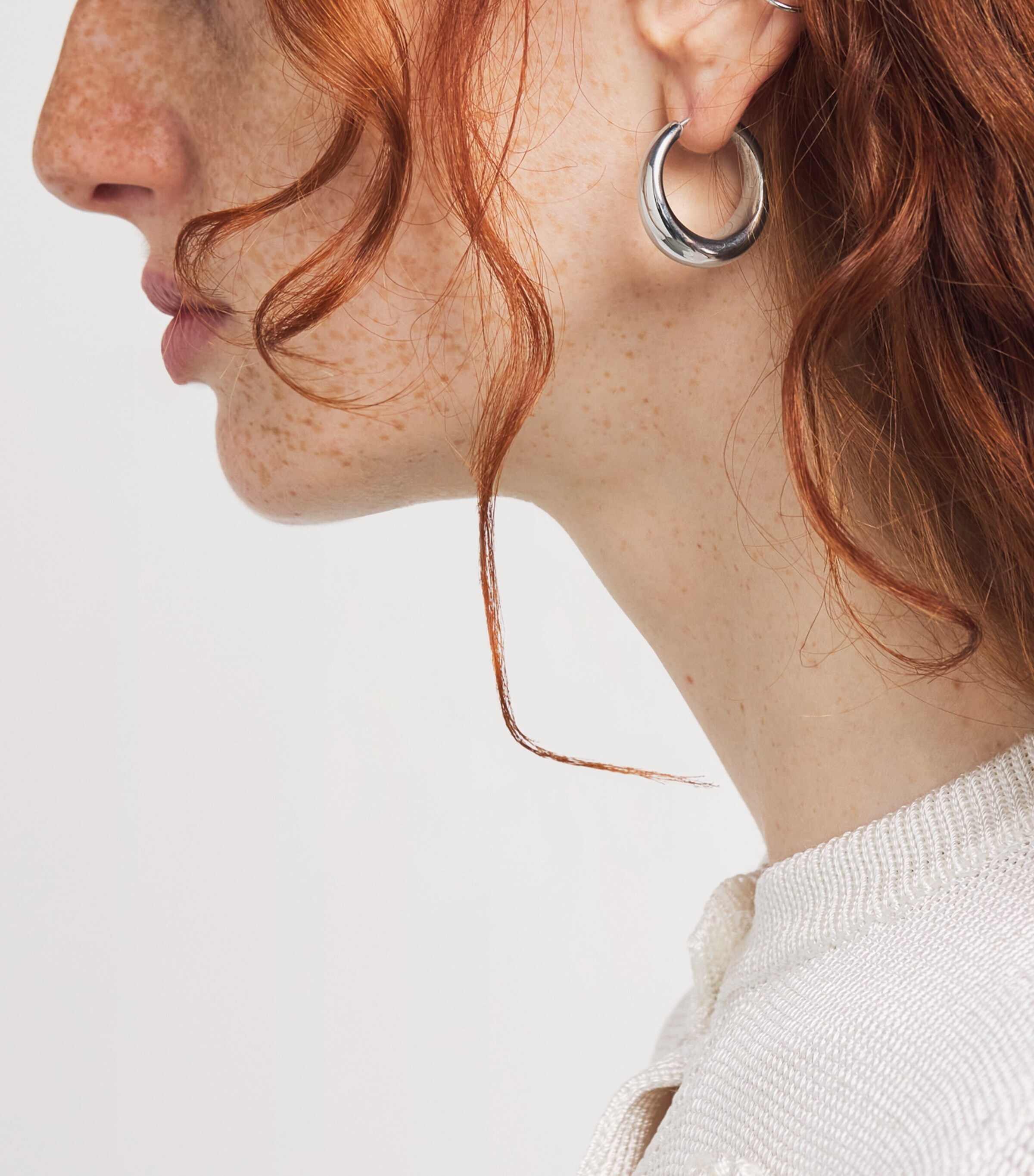 LIÉ STUDIO Sterling Silver The Andrea Hoop Earrings Silver Image 2