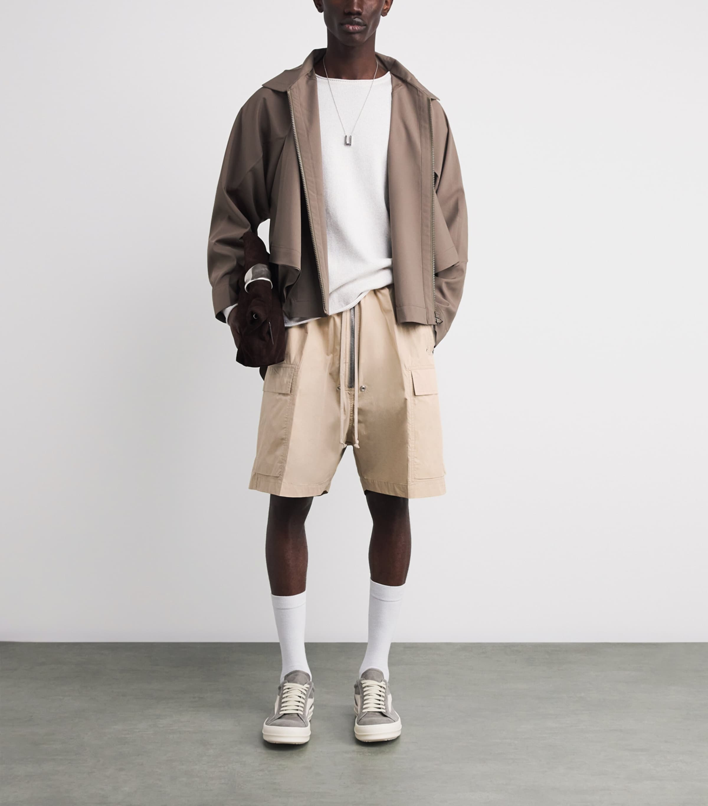 Bela Cargo Shorts SAND/ 138 Image 2