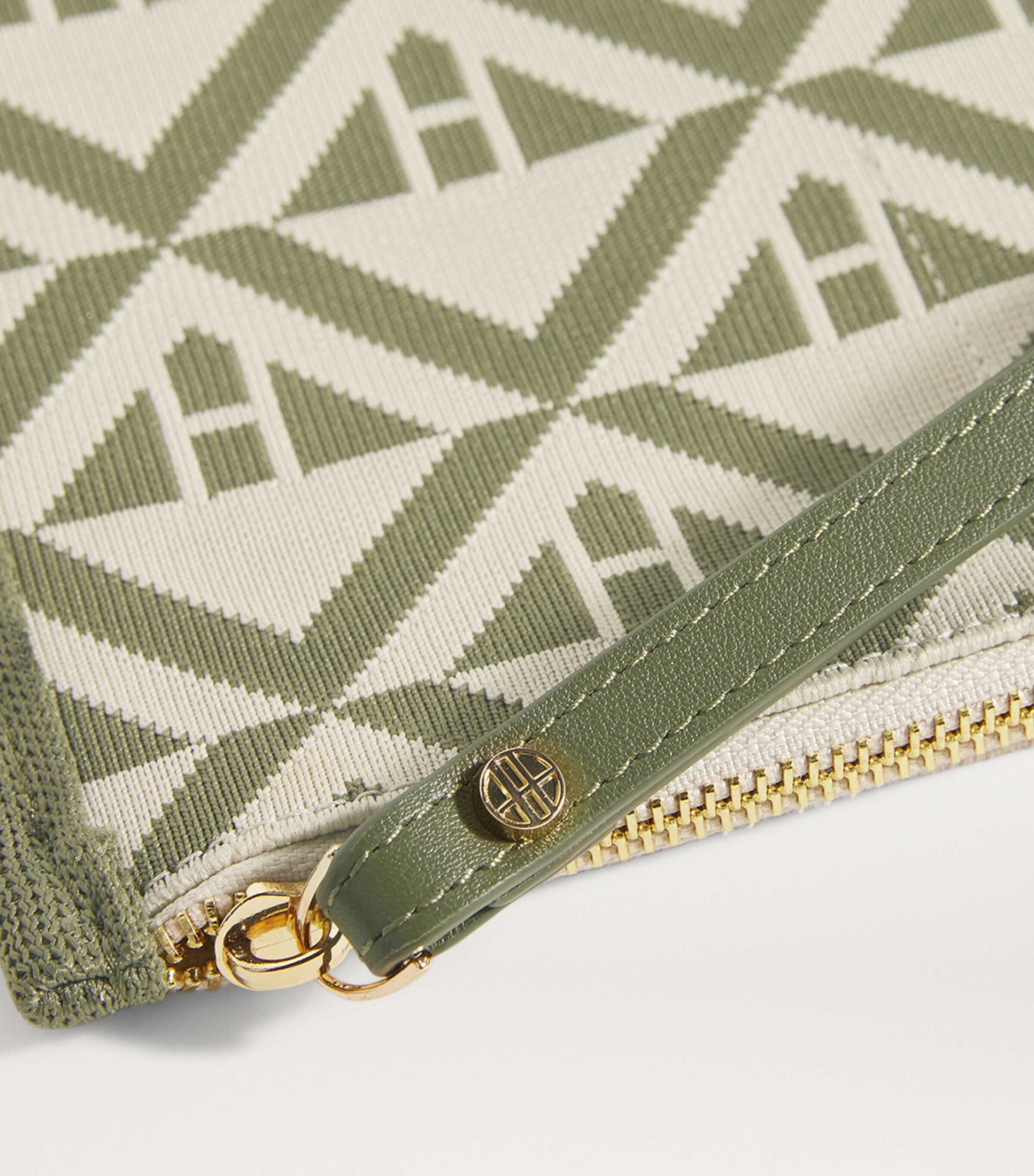 Geometric Pouch OLIVE Image 6