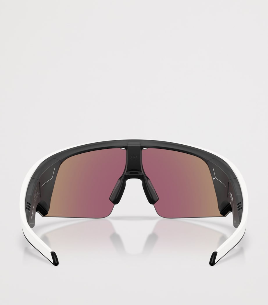 Oakley Meta AI Vanguard Sunglasses Image 4