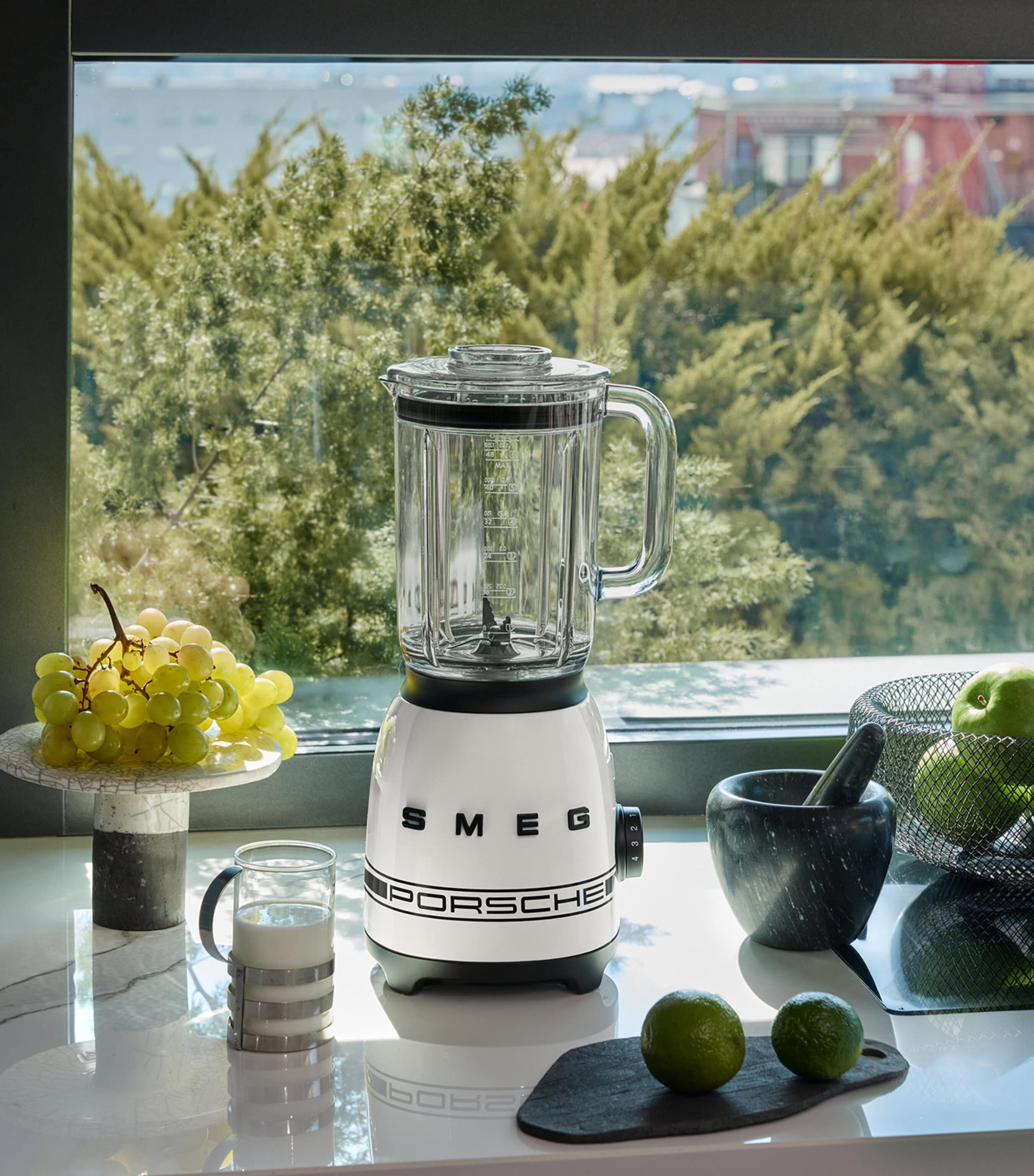 Smeg Smeg x Porsche Blender (1.5L) | Harrods US