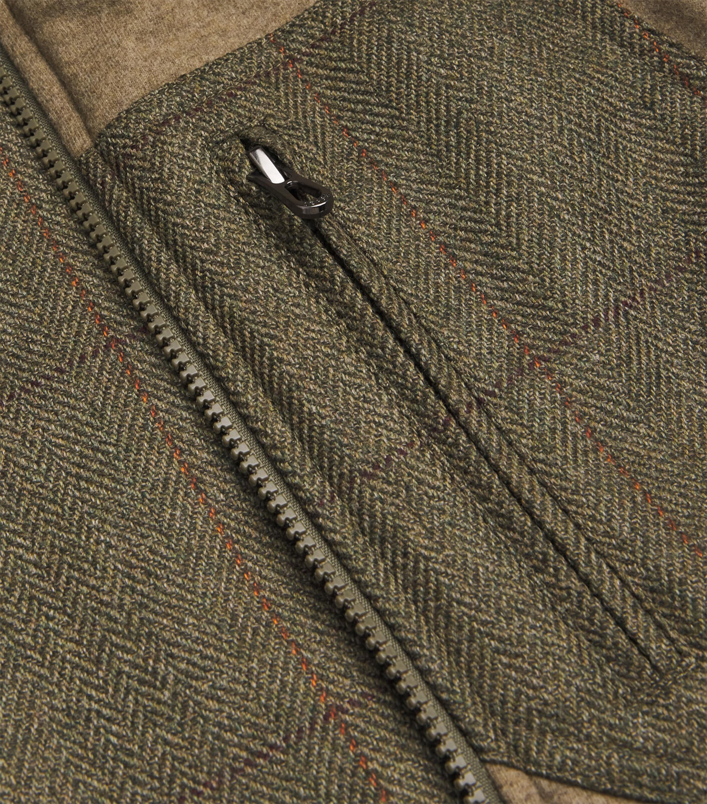 Reversible Padded Explorer Gilet BRONZE OLIVE Y51 Image 5