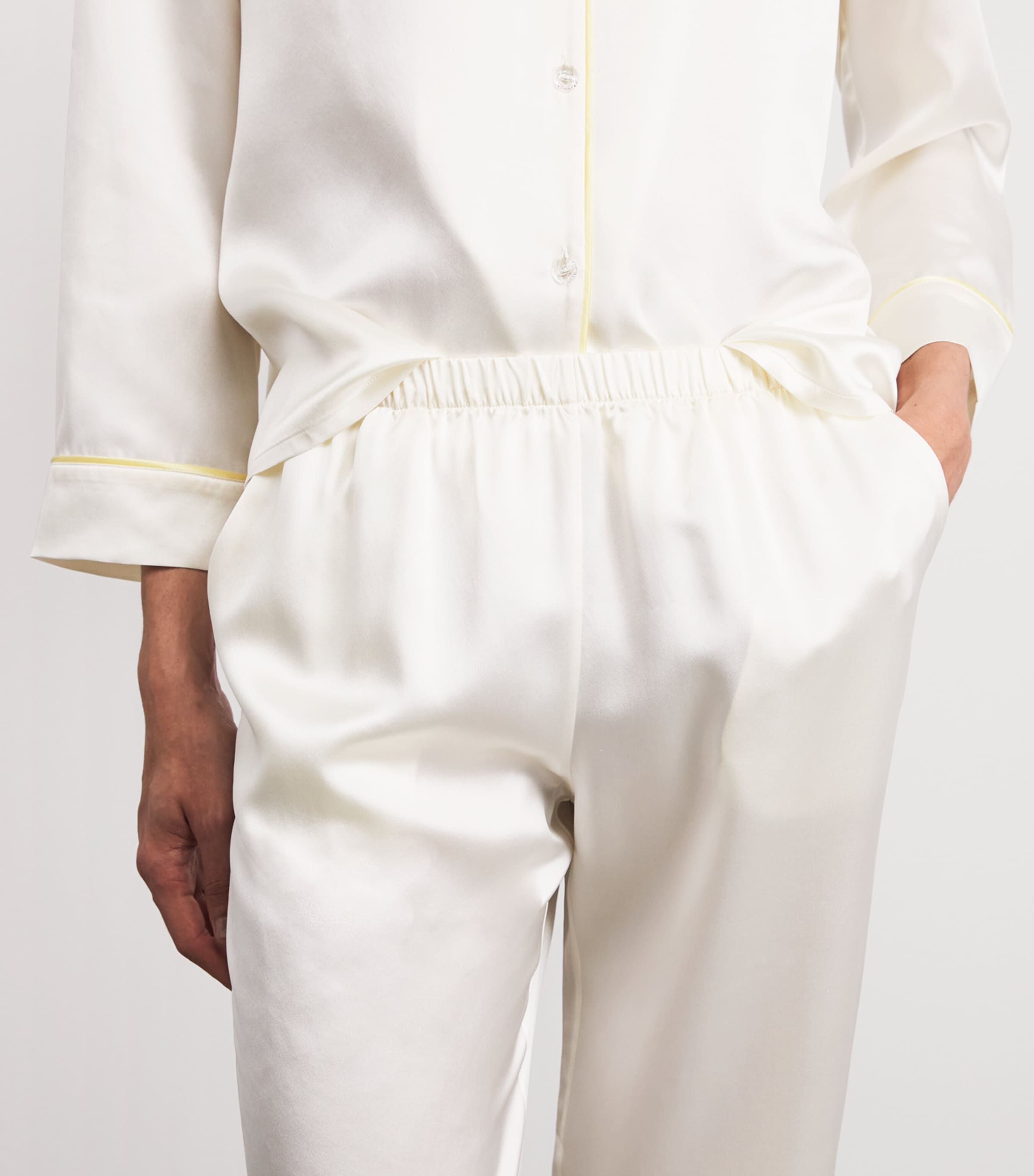 MANITO Womens Mulberry Silk Macaron Pyjamas Creamy White Image 5